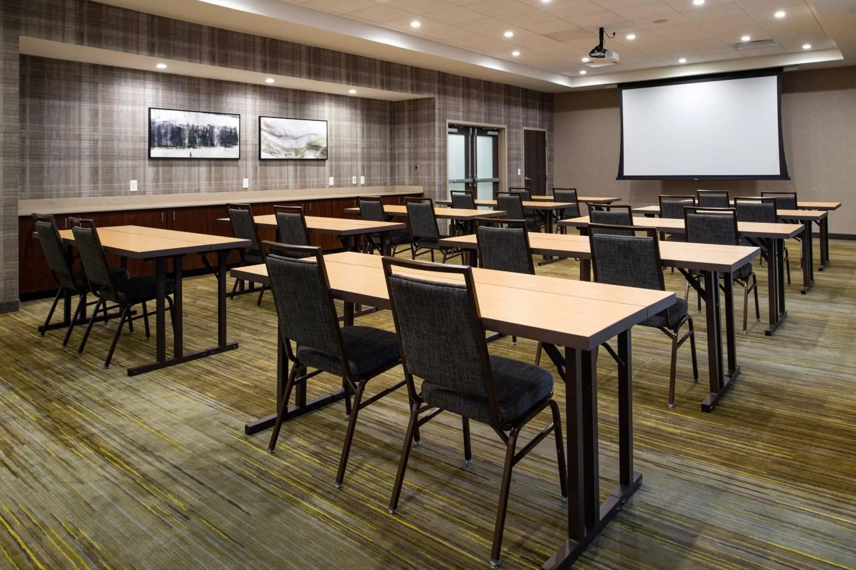 Meeting/conference room in Courtyard Kansas City Olathe