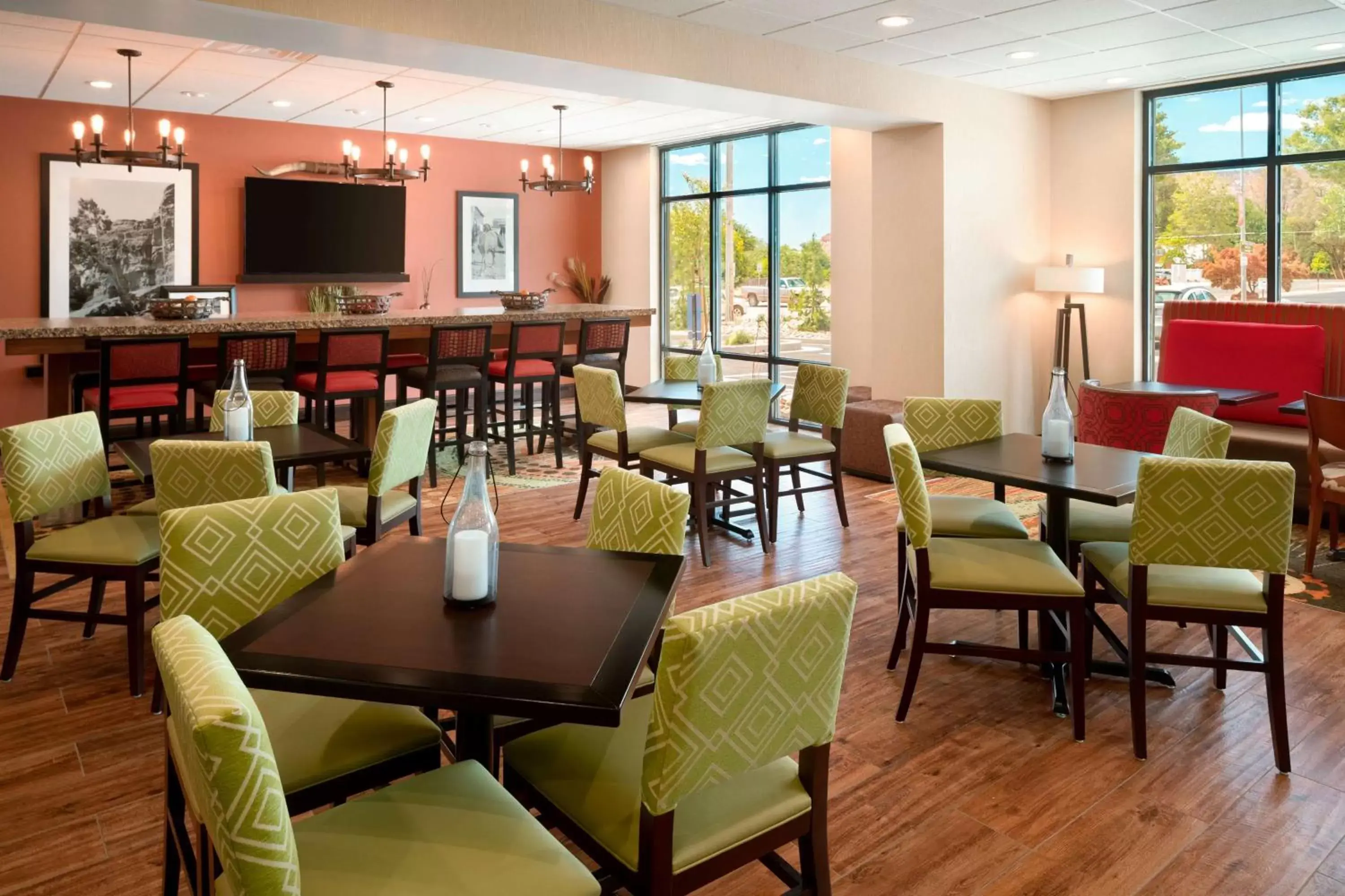 Lobby or reception, Restaurant/Places to Eat in Hampton Inn Kanab