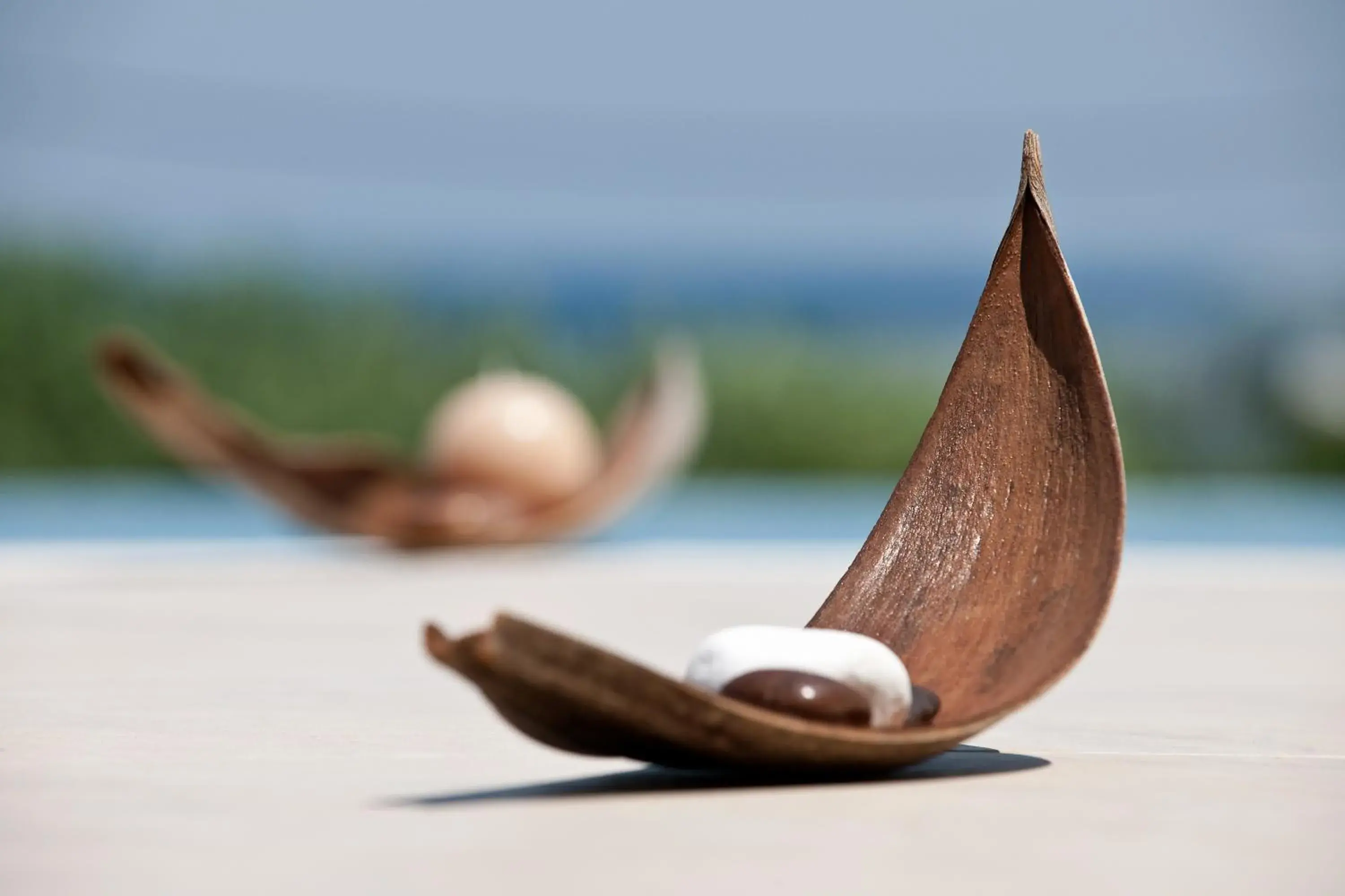 Decorative detail, Swimming Pool in Apollo Blue