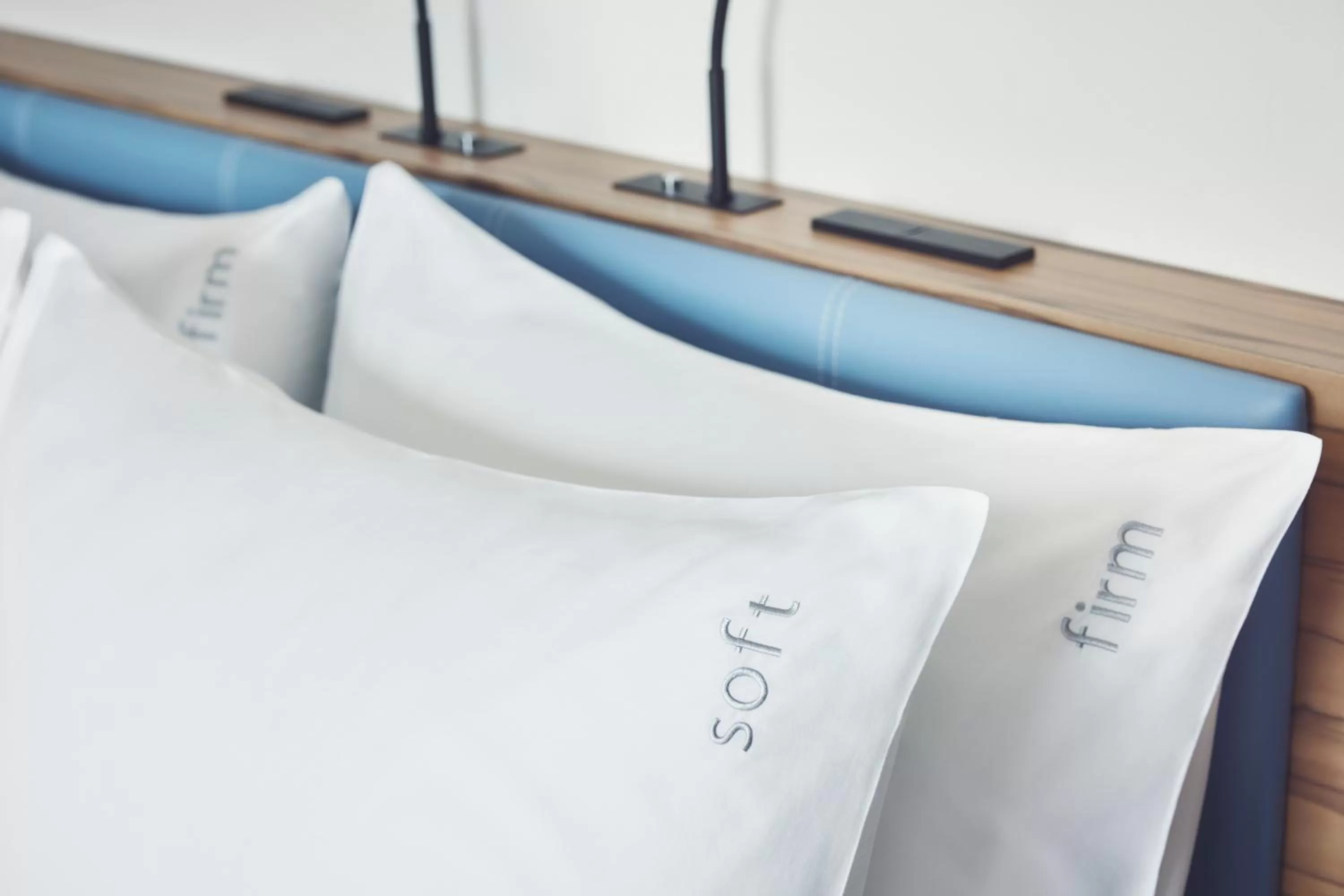 Bed in Holiday Inn Express Osaka City Centre- Midosuji by IHG