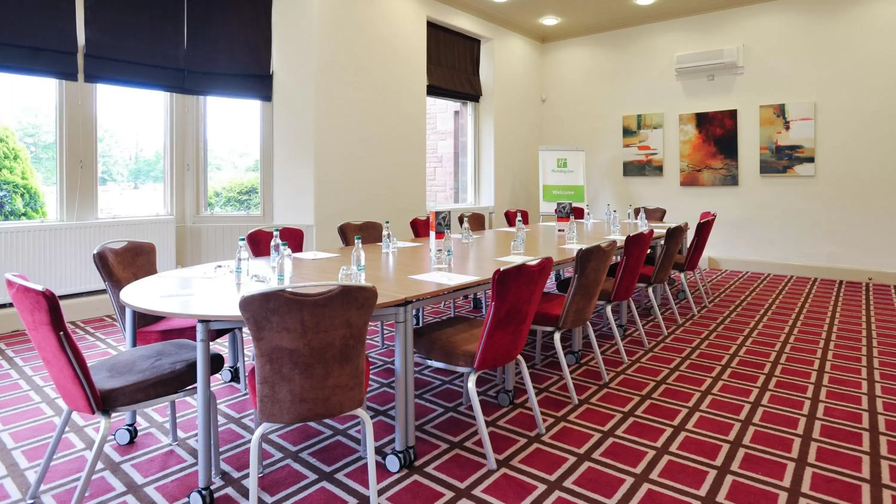 Meeting/conference room in Holiday Inn Dumfries, an IHG Hotel