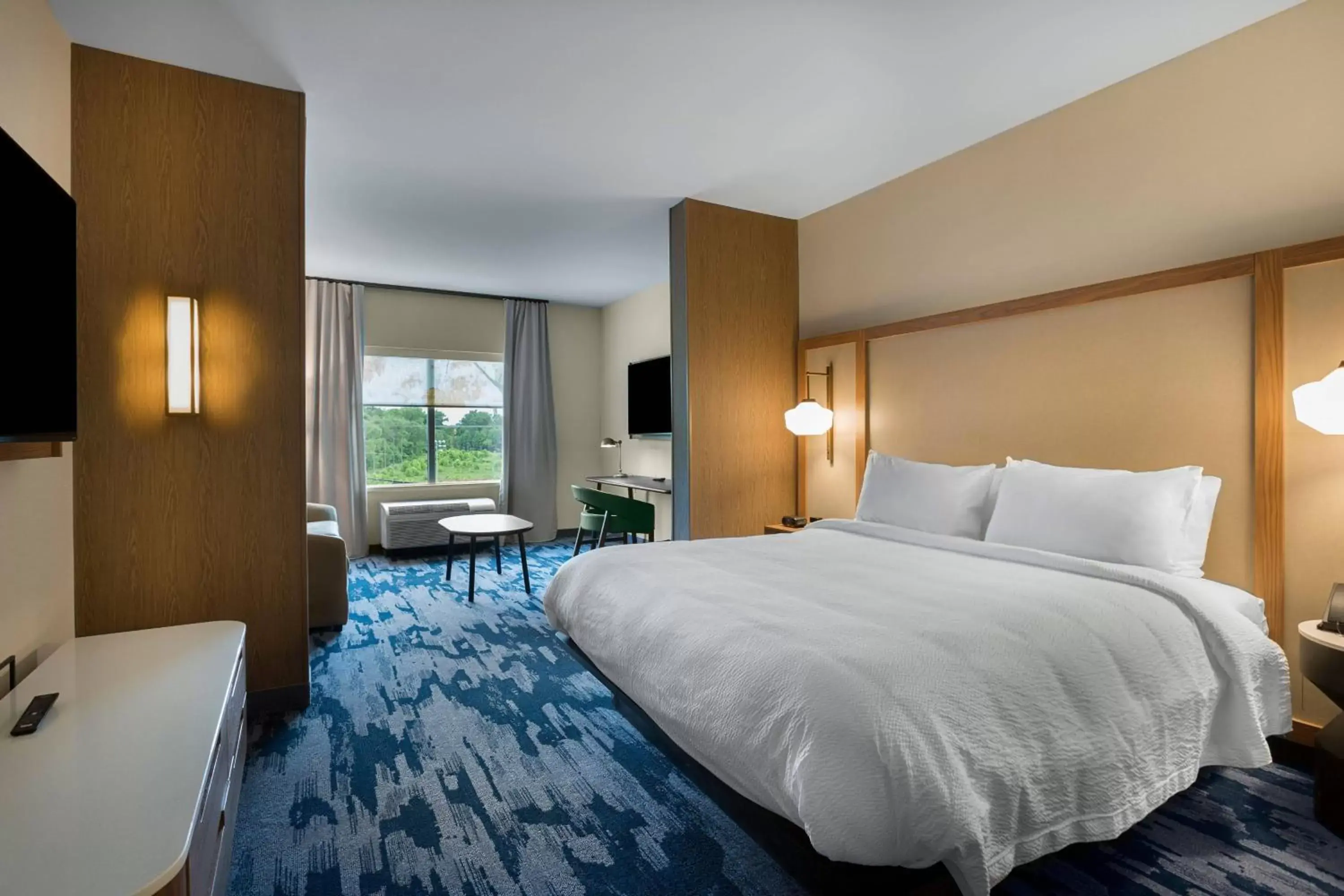 Bedroom, Bed in Fairfield by Marriott Inn & Suites Statesville