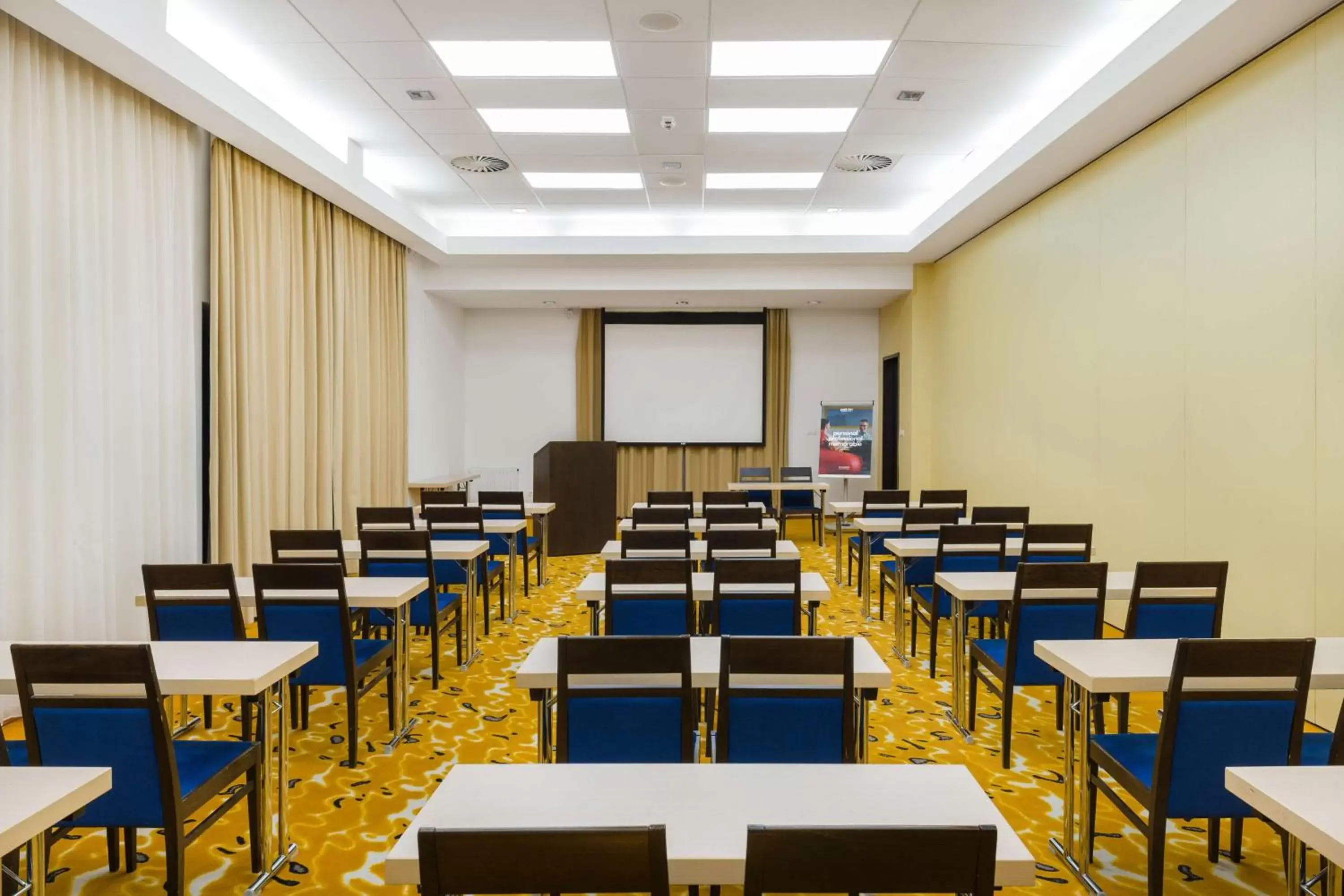 Meeting/conference room in Park Inn by Radisson Sarvar Resort & Spa