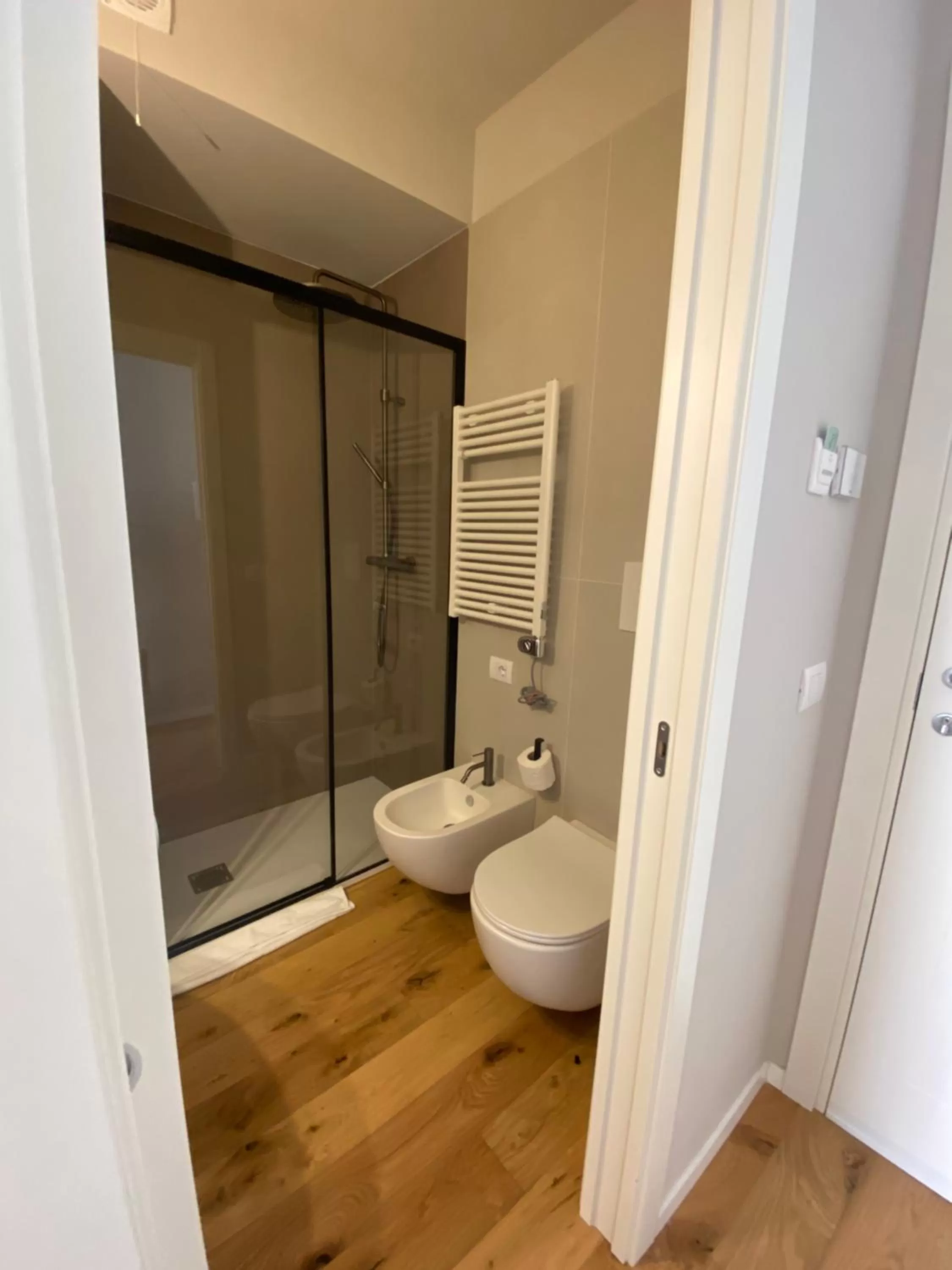 Shower, Bathroom in Nonno Nicola Rooms