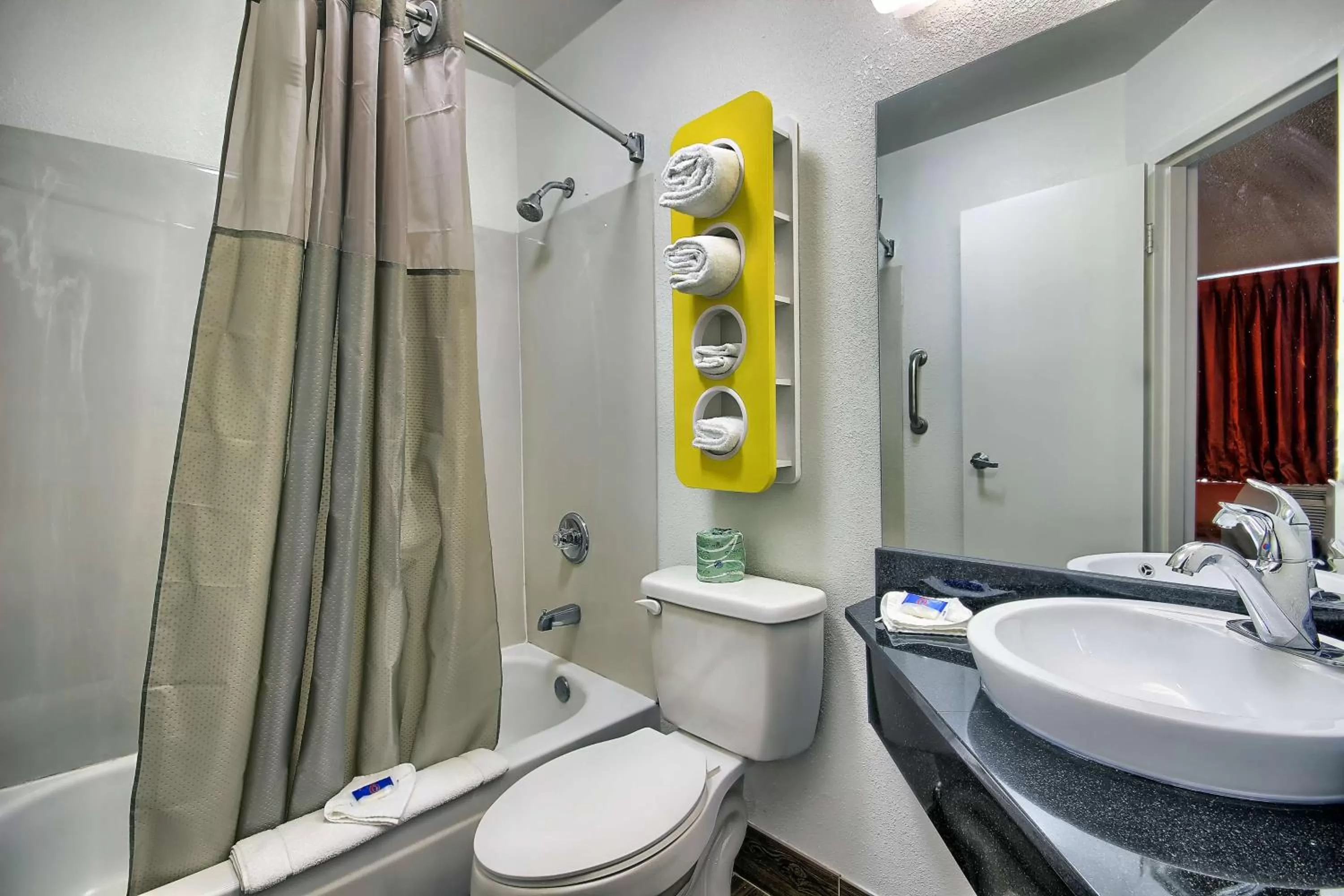 Shower in Motel 6-Columbus, OH - West