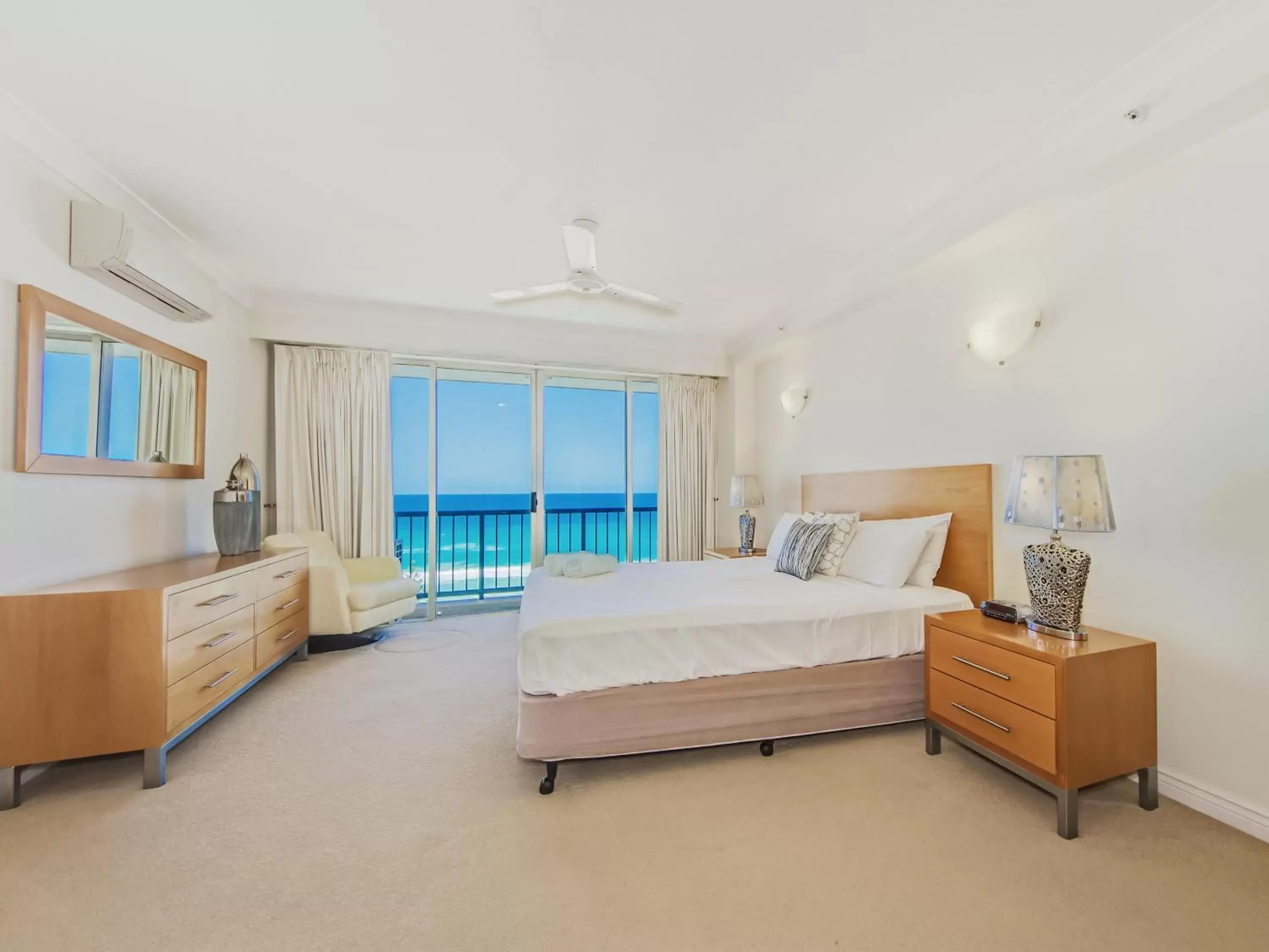 Bedroom in Oceana On Broadbeach