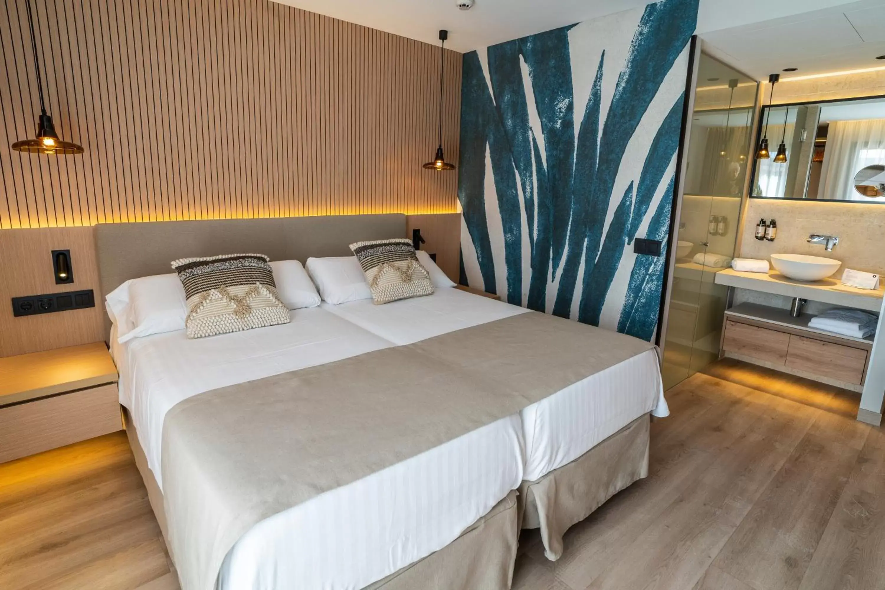 Bedroom, Bed in PortBlue Club Pollentia Resort & Spa