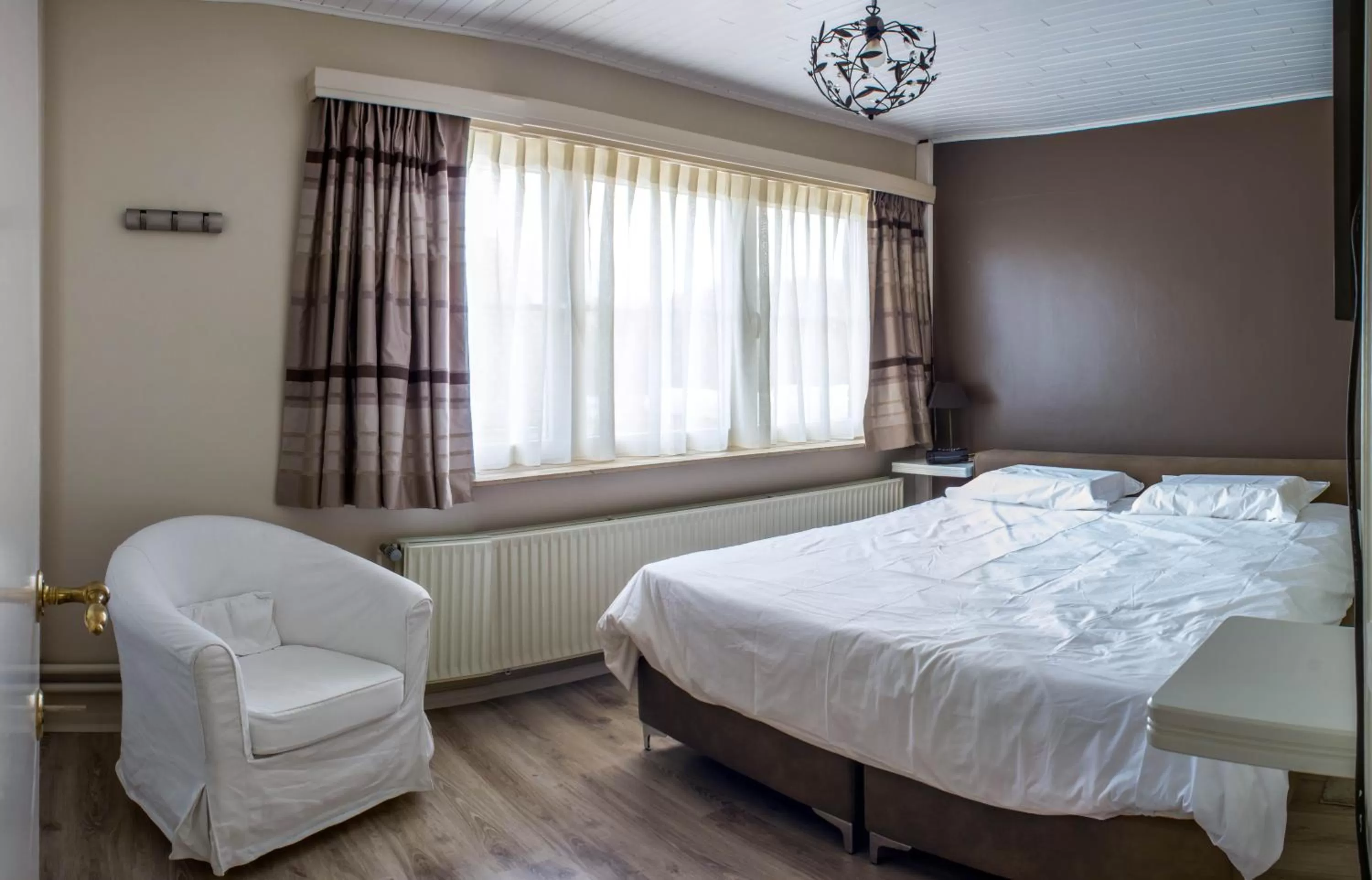 Decorative detail, Bed in B&B Den Boomgaard Moorsel