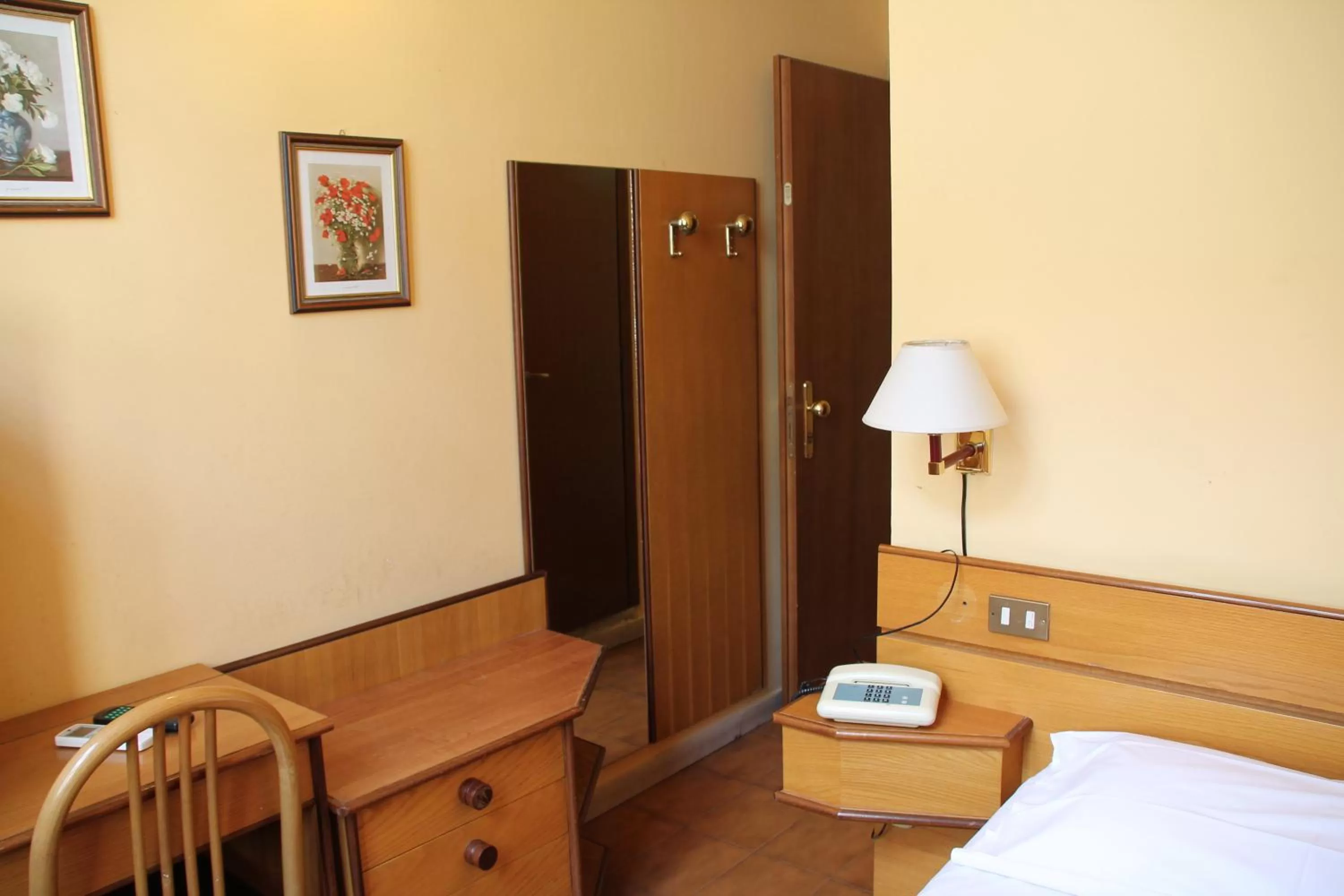 Bed in Hotel Vecchia Milano