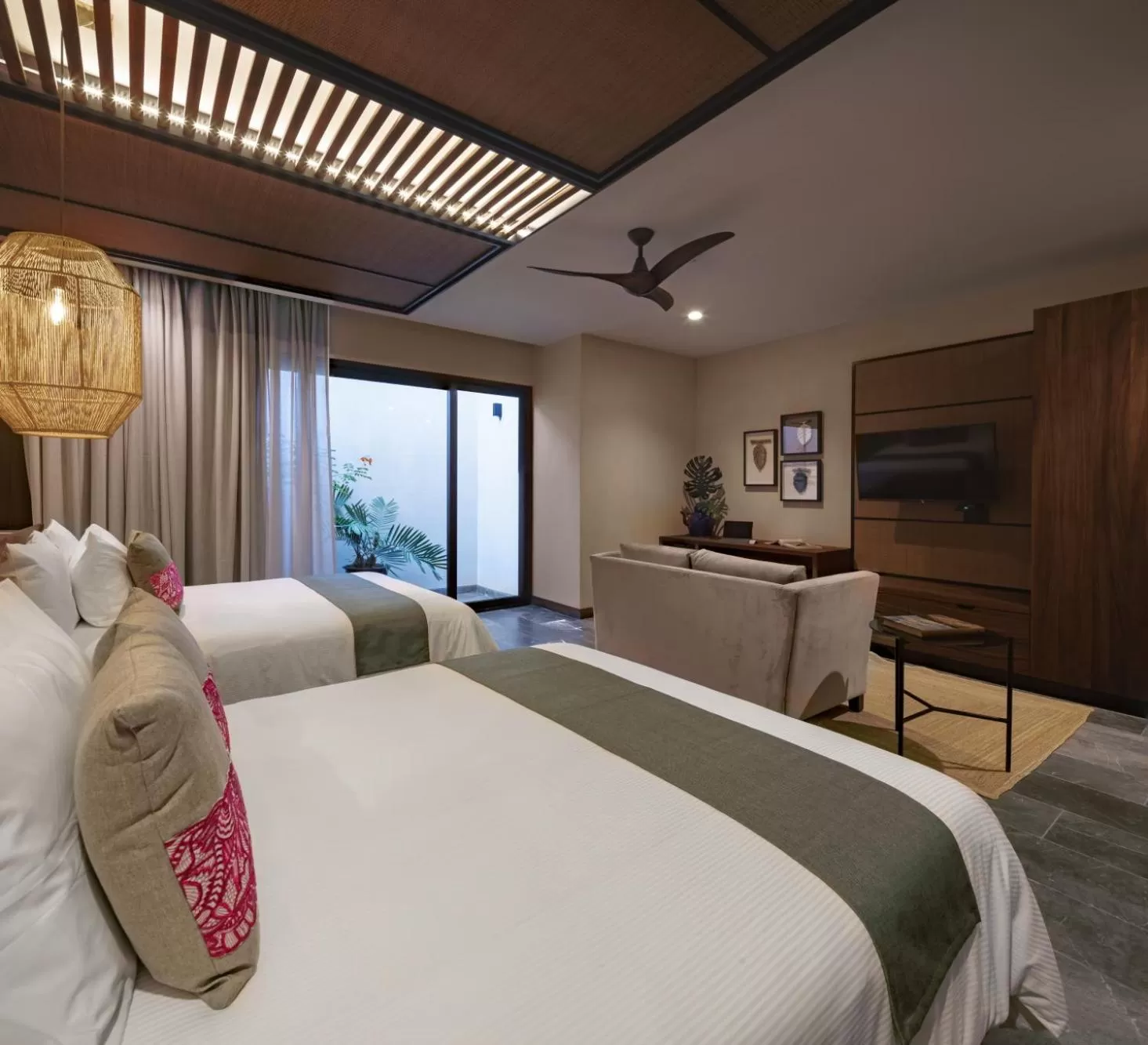 Photo of the whole room, Bed in Künük Hotel Boutique