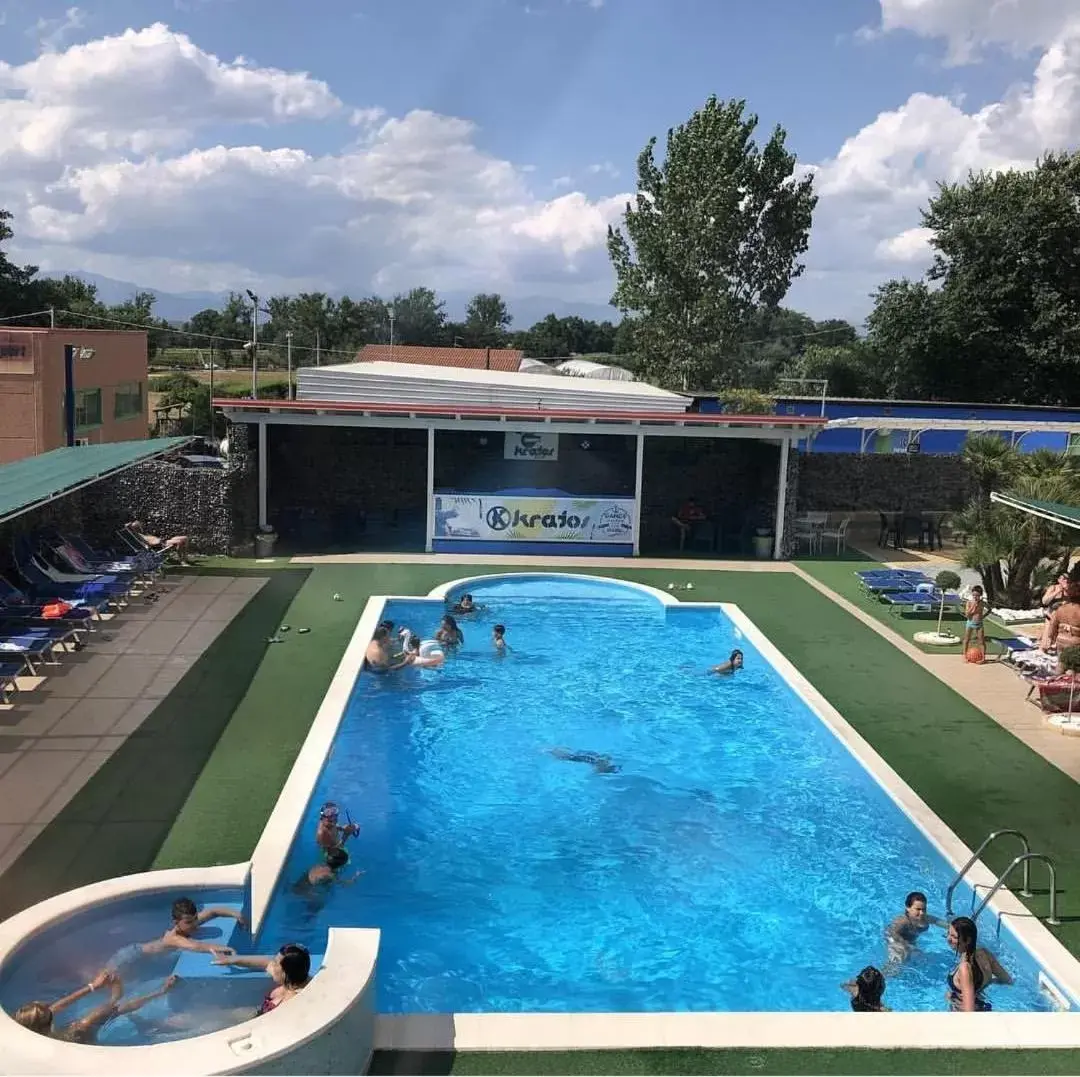 Swimming Pool in Motel Kratos