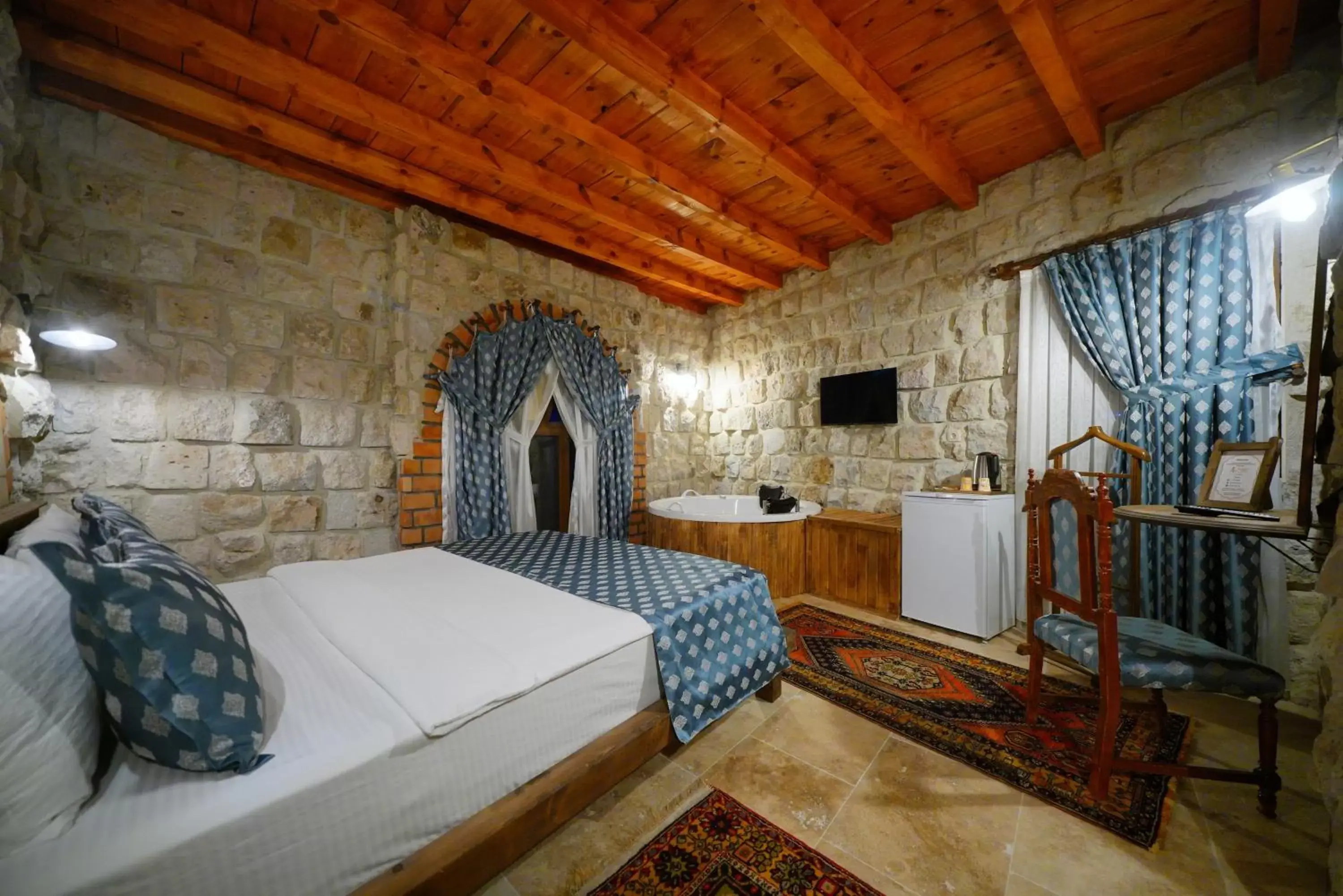 Deluxe Room in Cappadocia Nar Cave House & Swimming Pool Deluxe Room in Cappadocia Nar Cave House & Swimming Pool