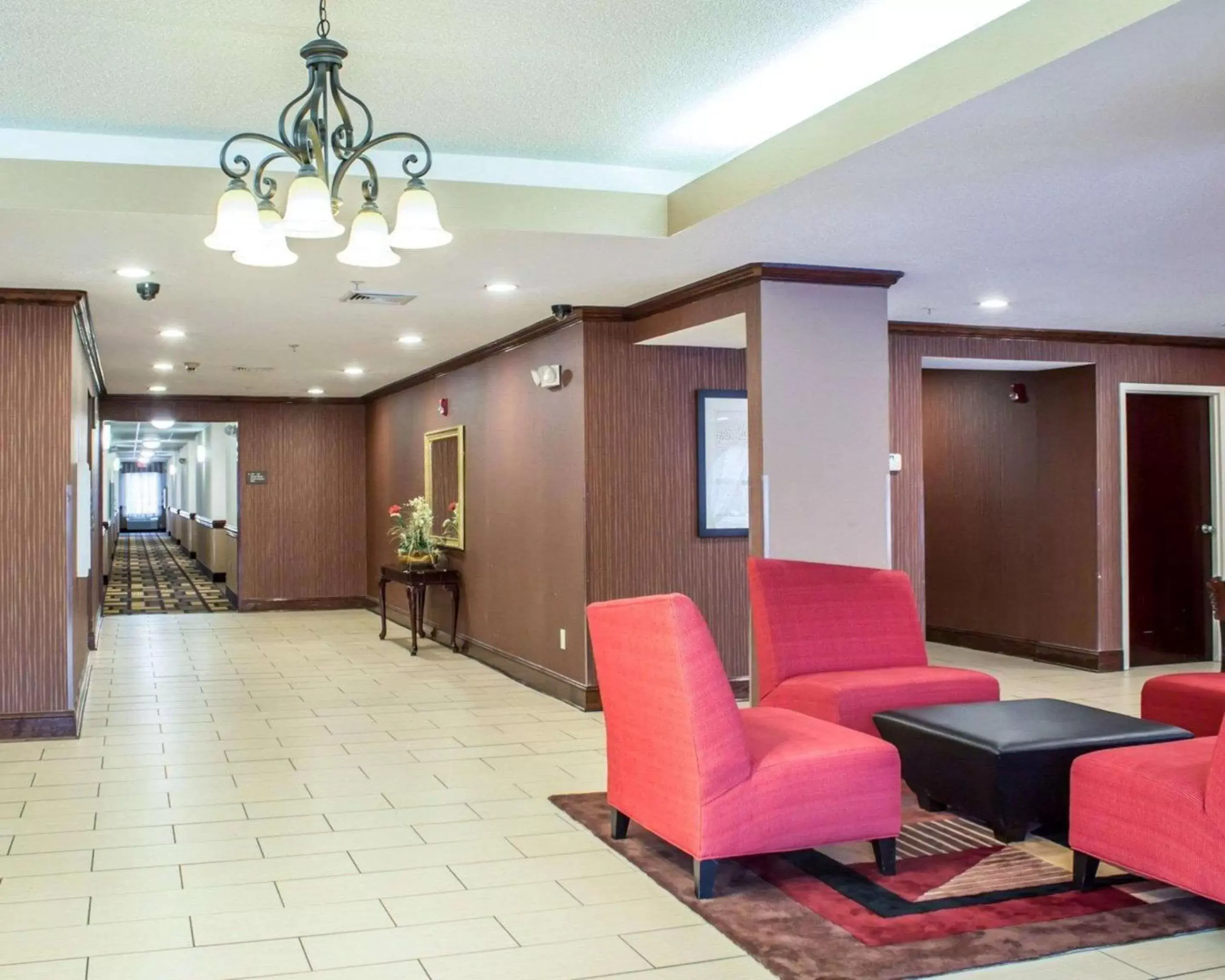 Lobby or reception, Lobby/Reception in Comfort Inn Fayetteville I-95