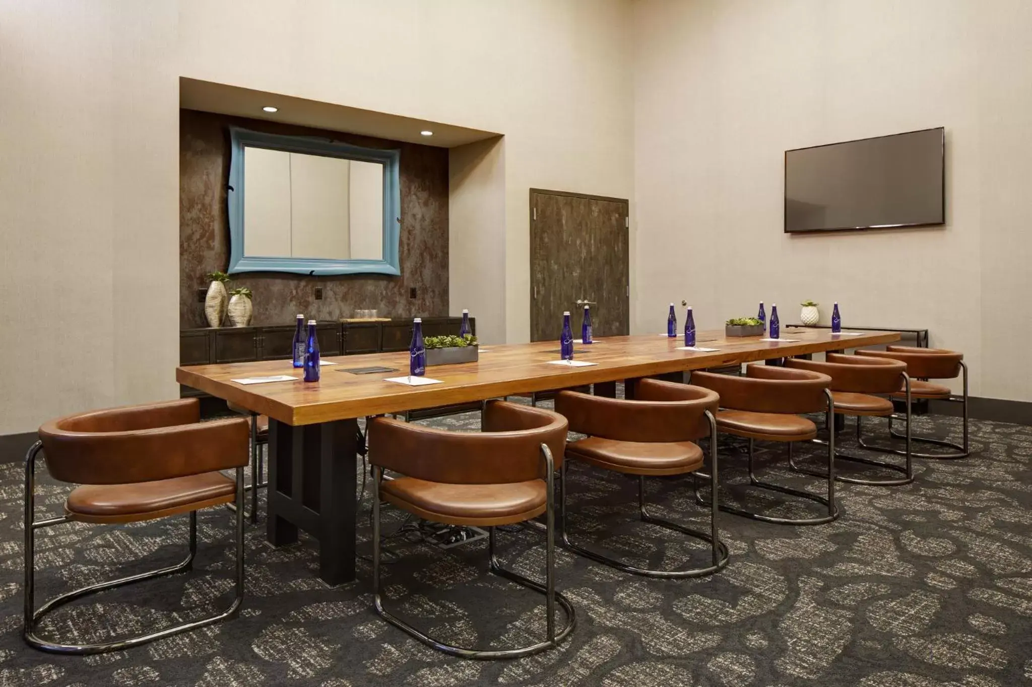 Meeting/conference room in Archer Hotel Florham Park