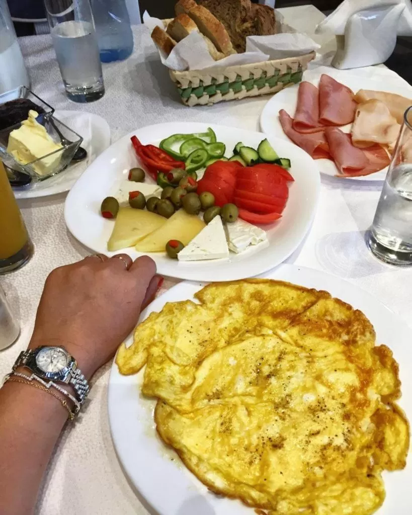 Breakfast in Guest House Simeone