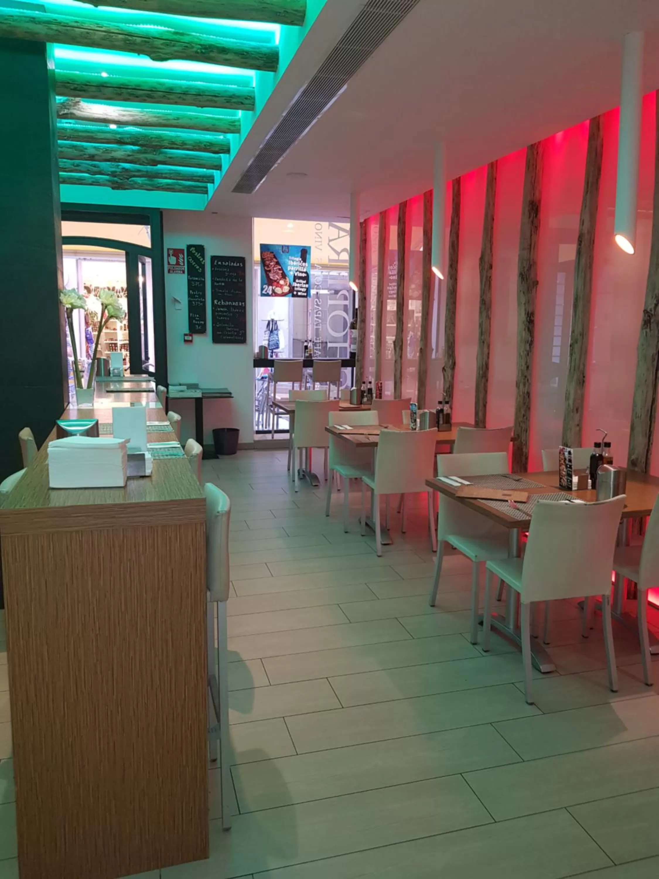 Meals in Hotel Comfort Dauro 2