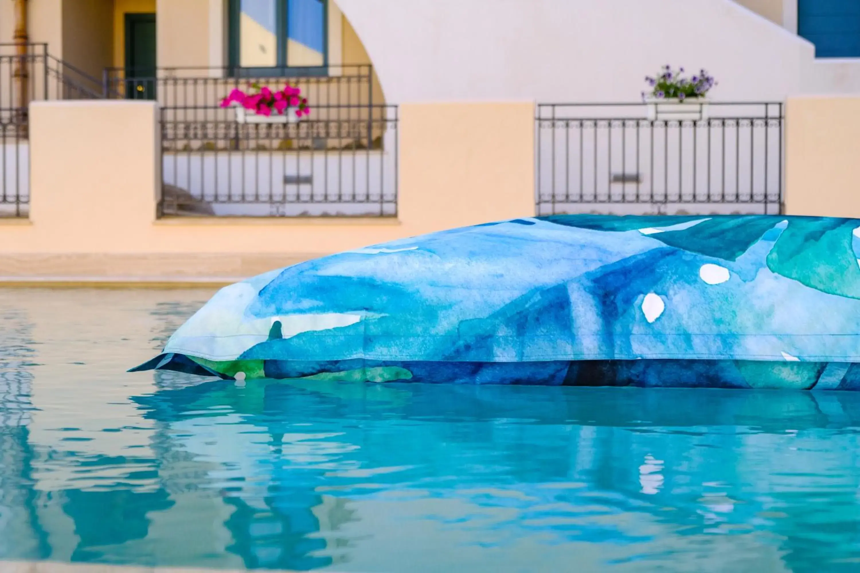 Swimming pool in Baglio Di Scopello