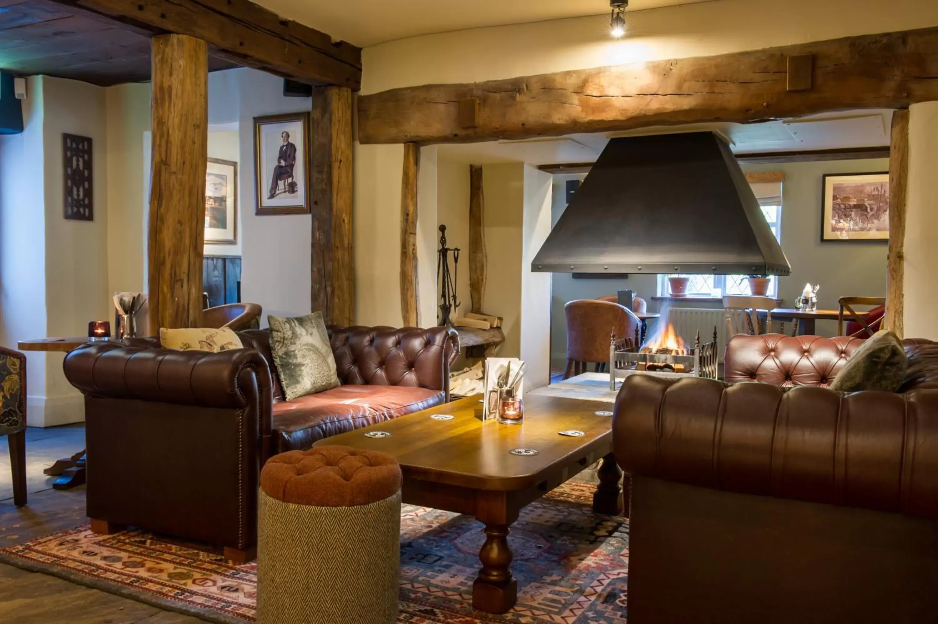 Food and drinks, Seating Area in The Foxglove by Innkeeper's Collection