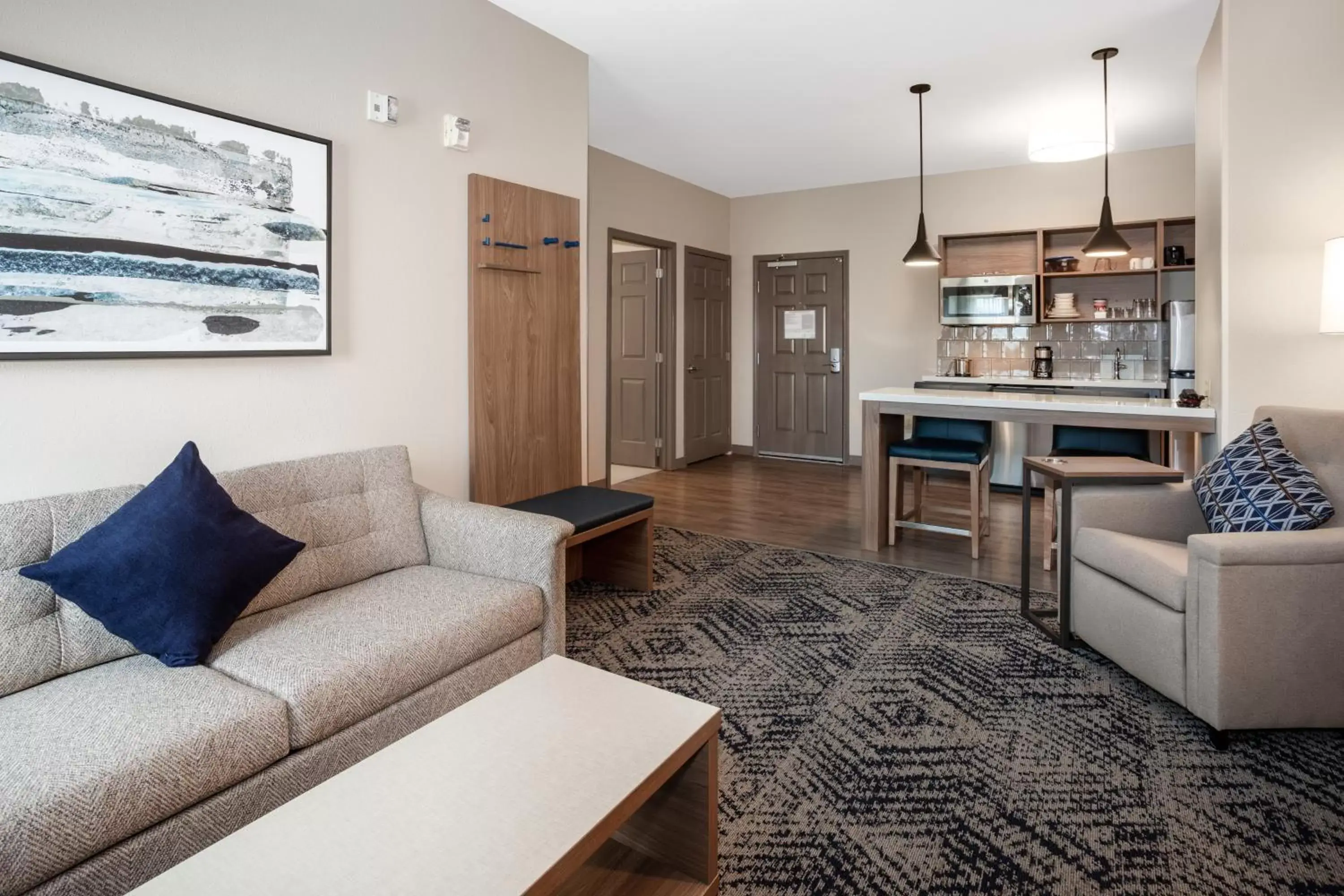 Bedroom, Seating Area in Candlewood Suites Grand Junction, an IHG Hotel