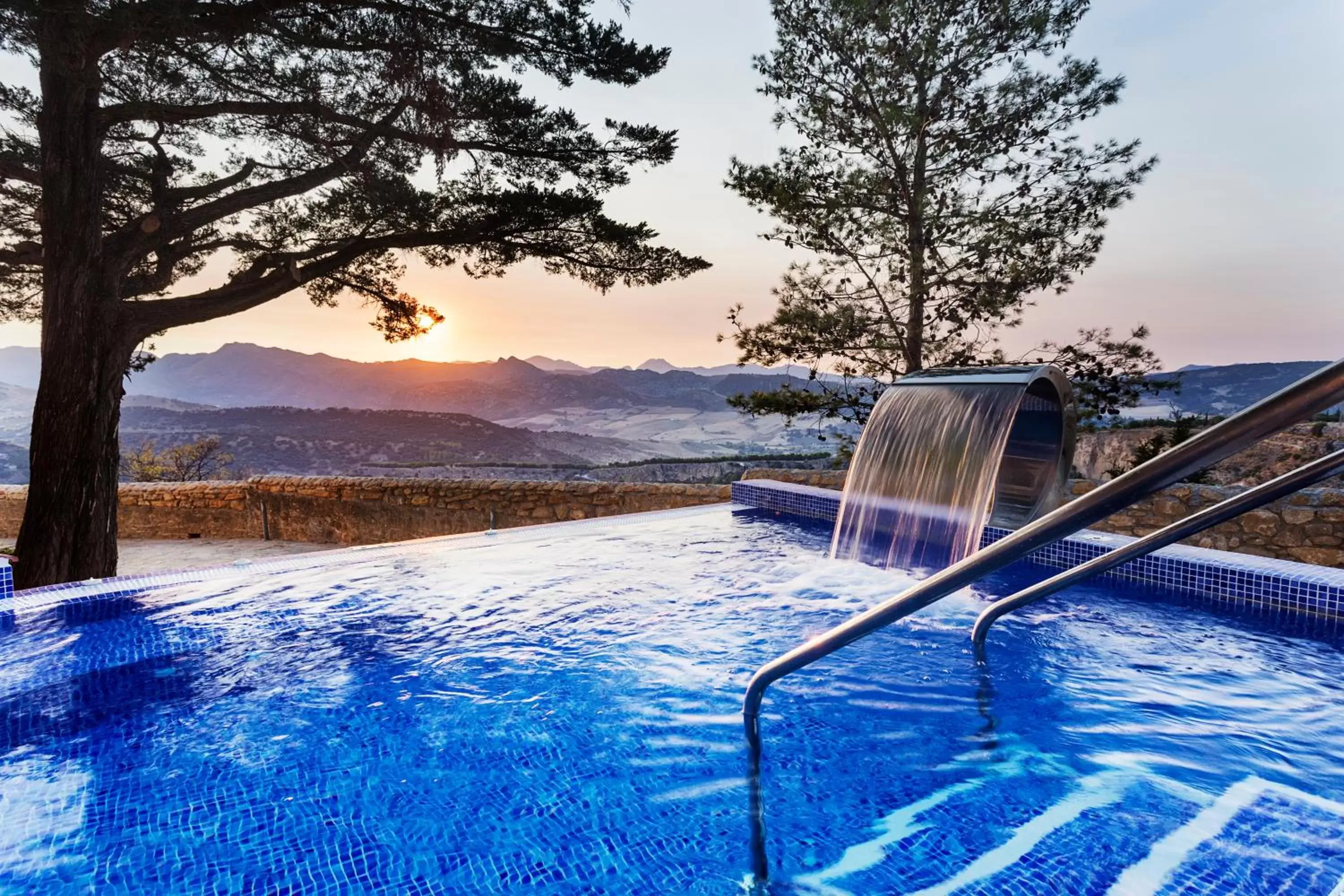 Swimming Pool in Catalonia Reina Victoria