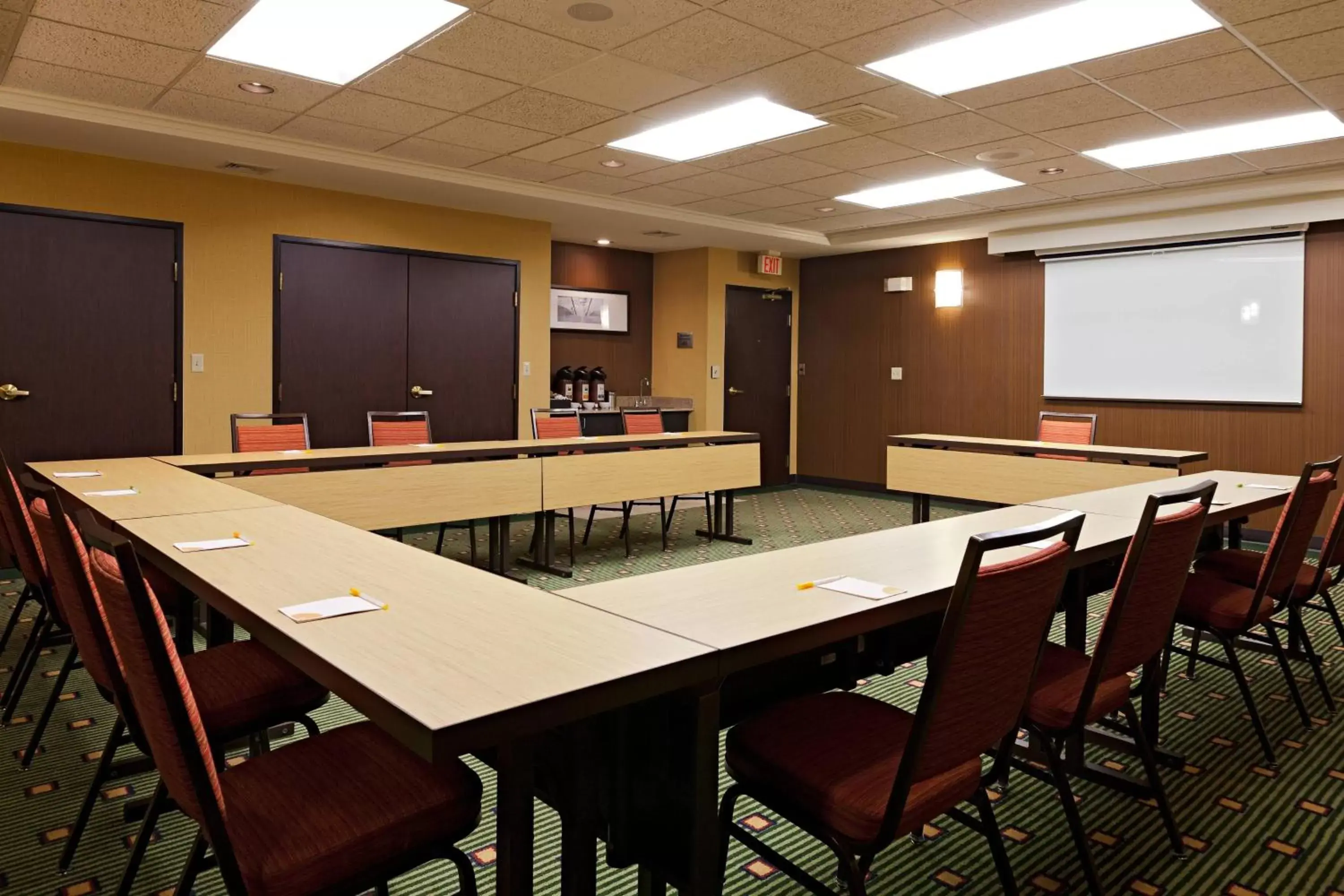 Meeting/conference room in Courtyard Chicago Southeast/Hammond, Indiana