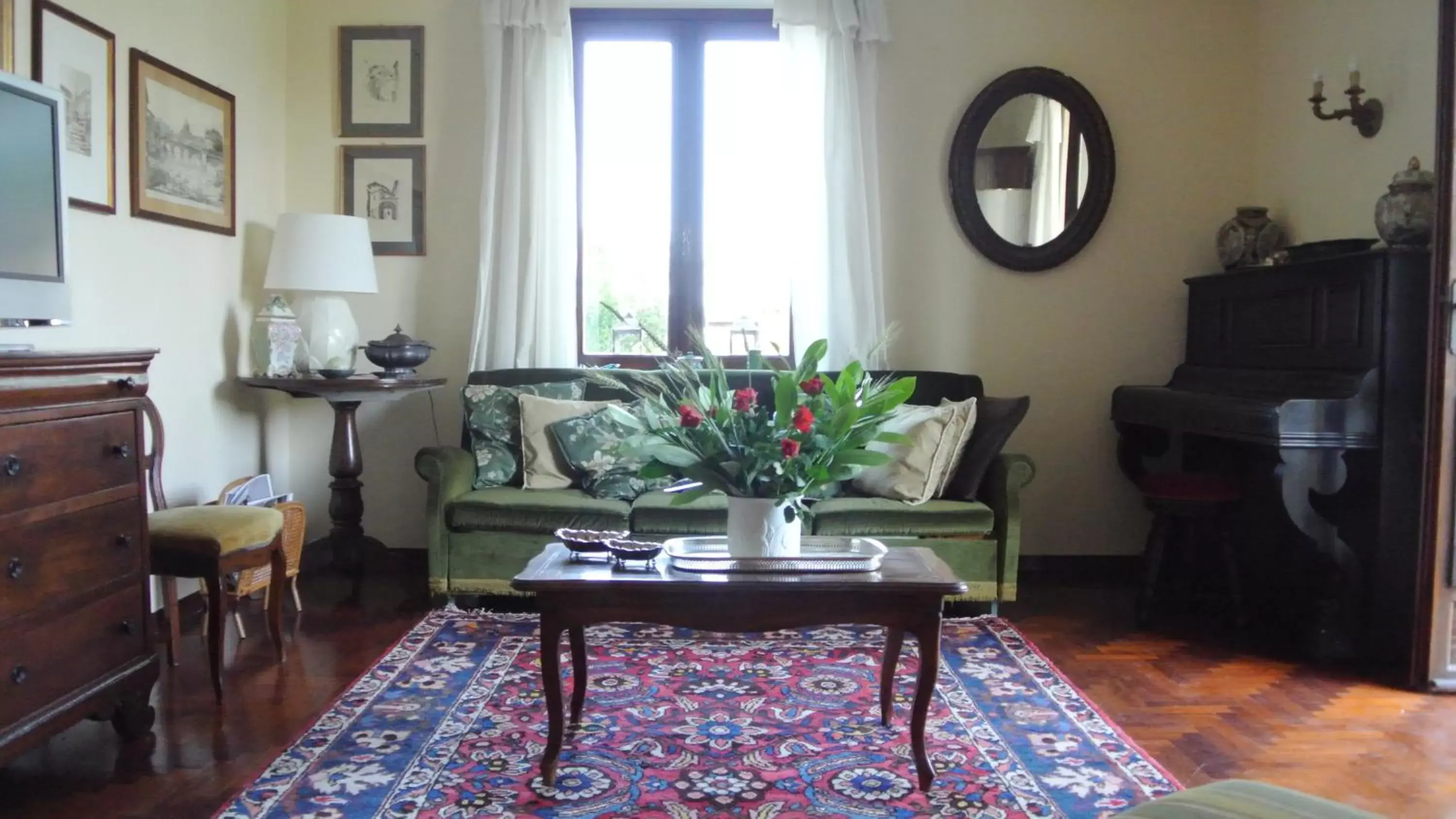 Seating Area in VILLA LE ROSE