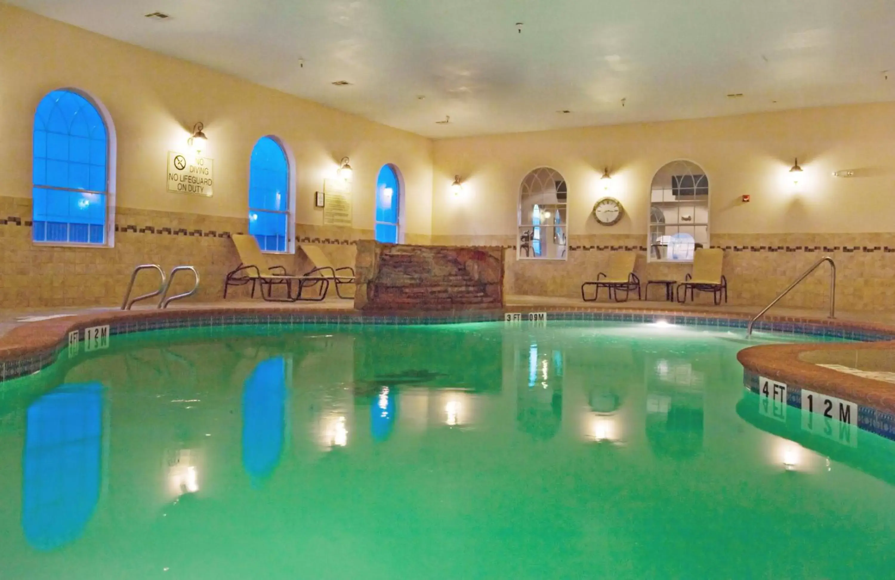 Swimming Pool in Holiday Inn Express Hotel & Suites Levelland, an IHG Hotel