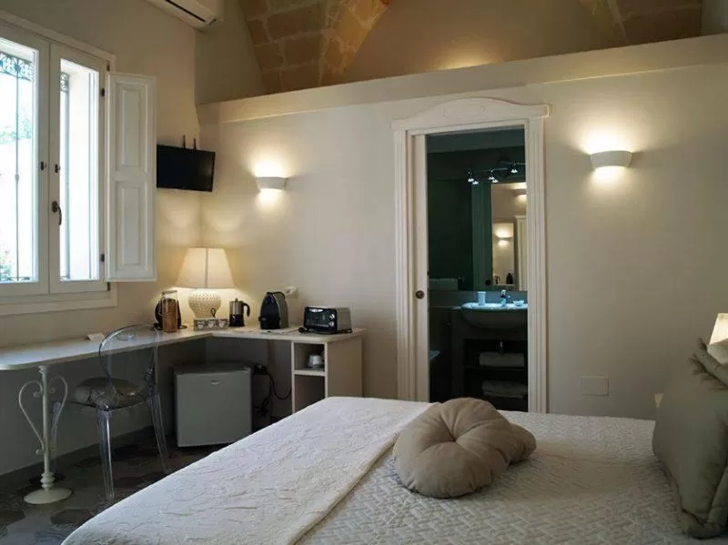 Coffee/tea facilities, Bed in Sine Tempore B&B