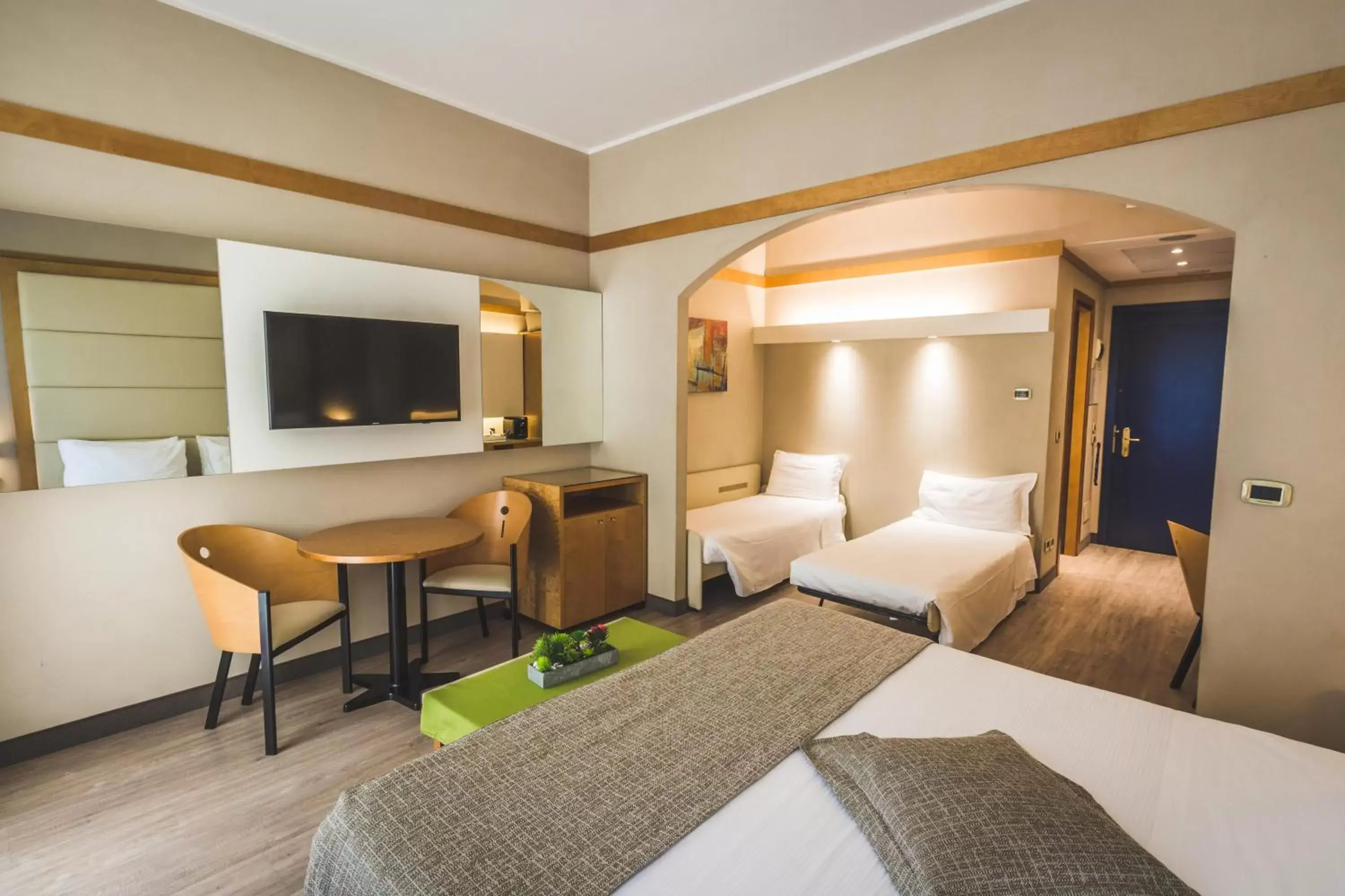 Bed in Park Hotel Ai Pini & Restaurant Ai Pini Bed in Park Hotel Ai Pini & Restaurant Ai Pini