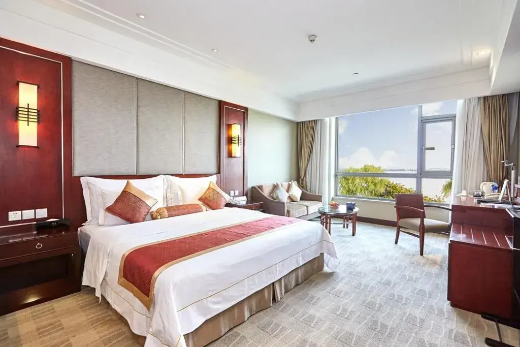 Photo of the whole room in Tongli Lakeview Hotel