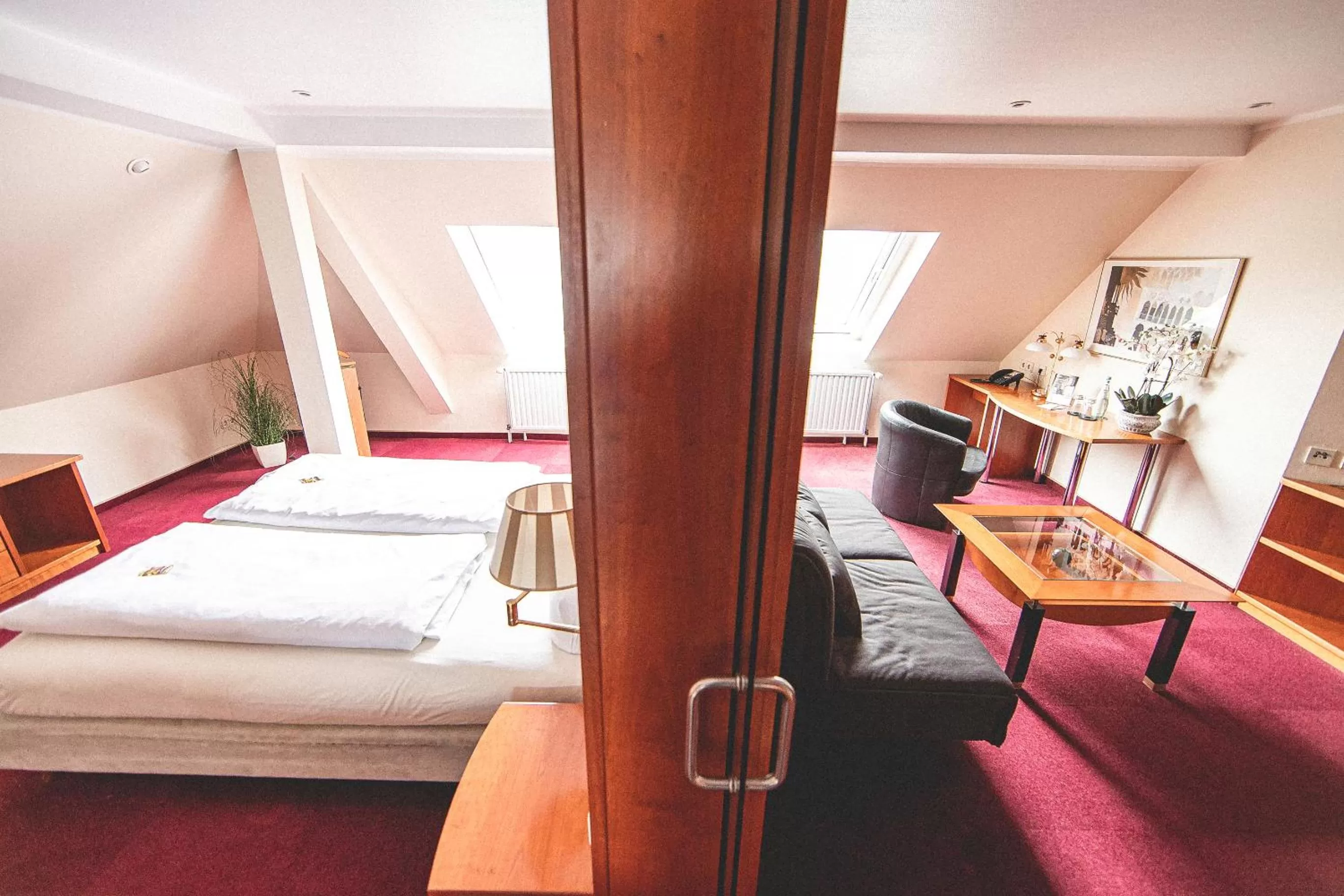 Photo of the whole room, Bed in PLAZA INN Recklinghausen