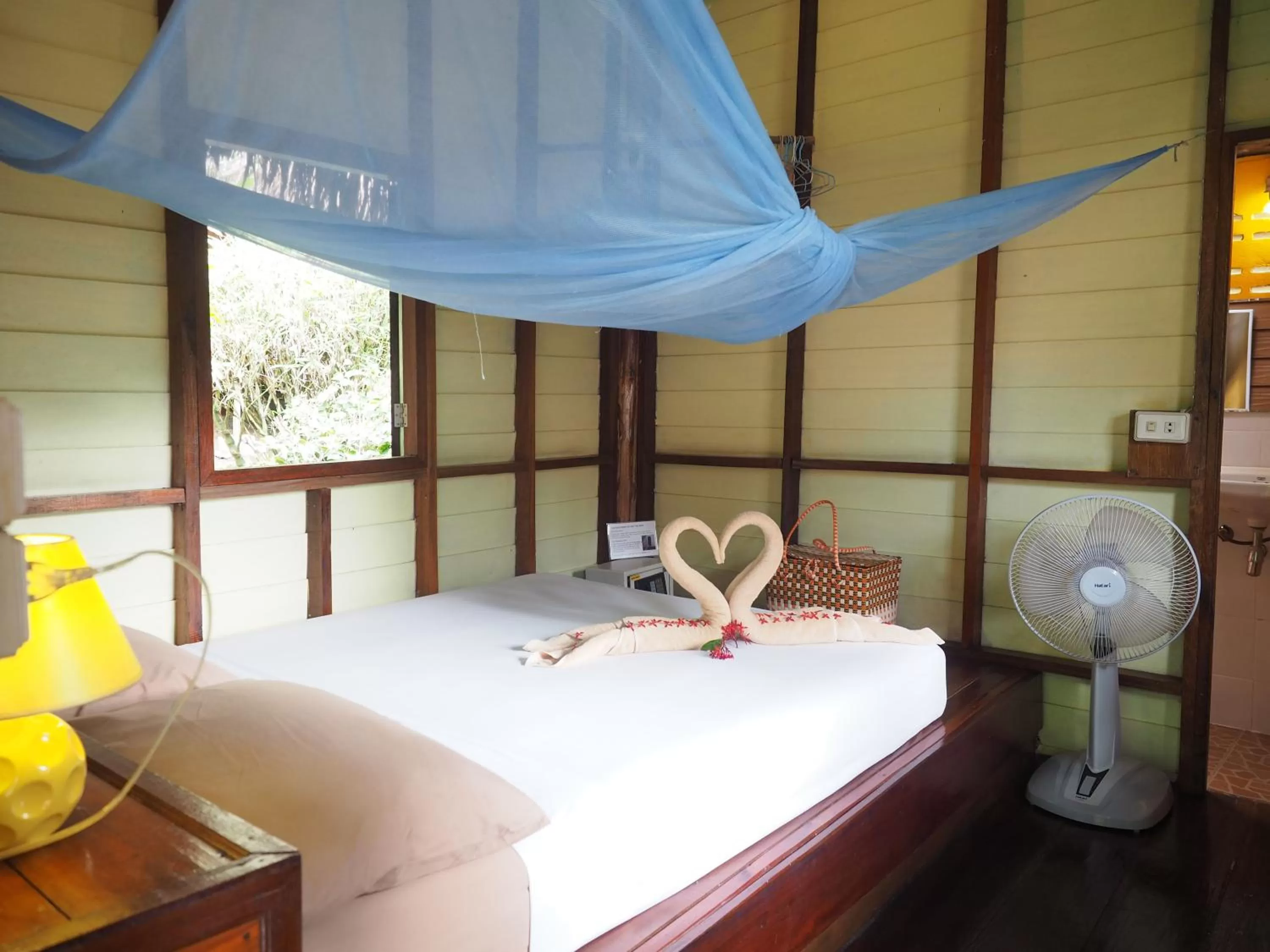 Bed in LITTLE EDEN Bungalows