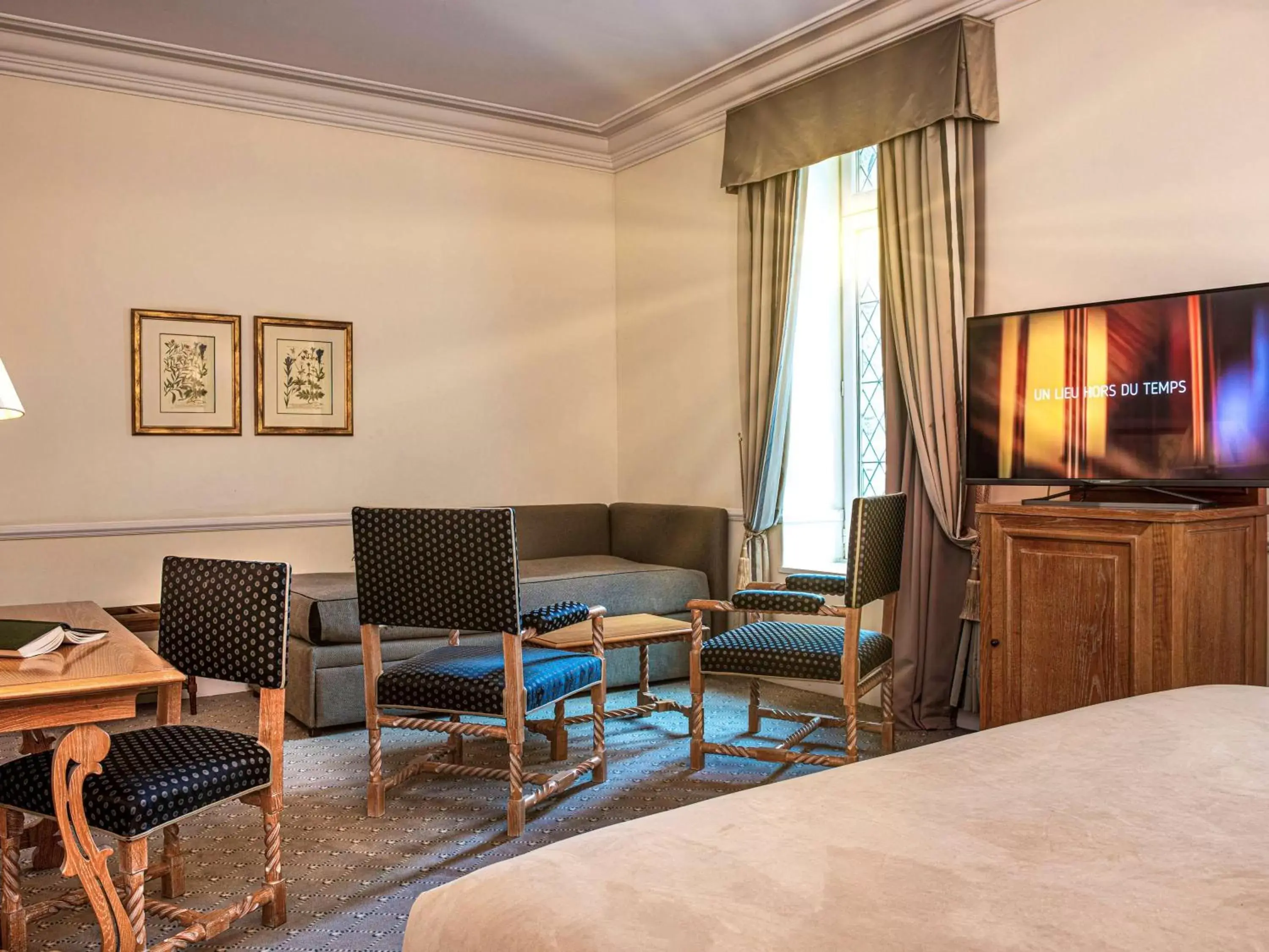 Bedroom, Seating Area in Hotel de la Cité & Spa MGallery