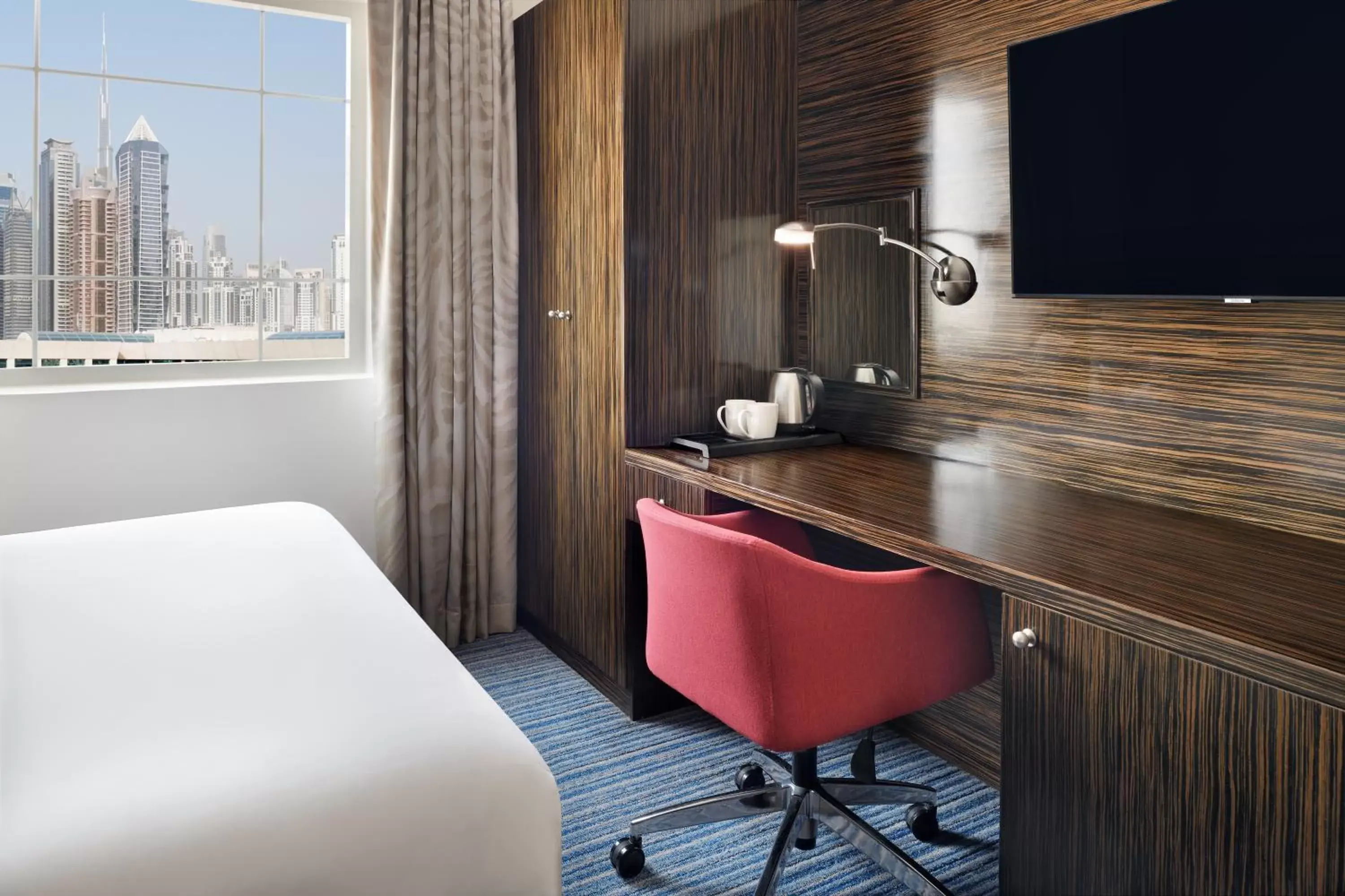 TV and multimedia in Holiday Inn Express Dubai Safa Park, an IHG Hotel