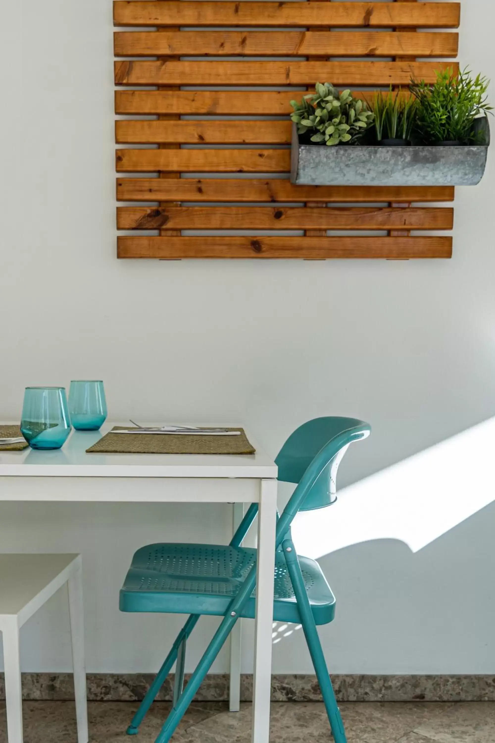 Restaurant/places to eat in Checkin Valencia Ciscar Restaurant/places to eat in Checkin Valencia Ciscar