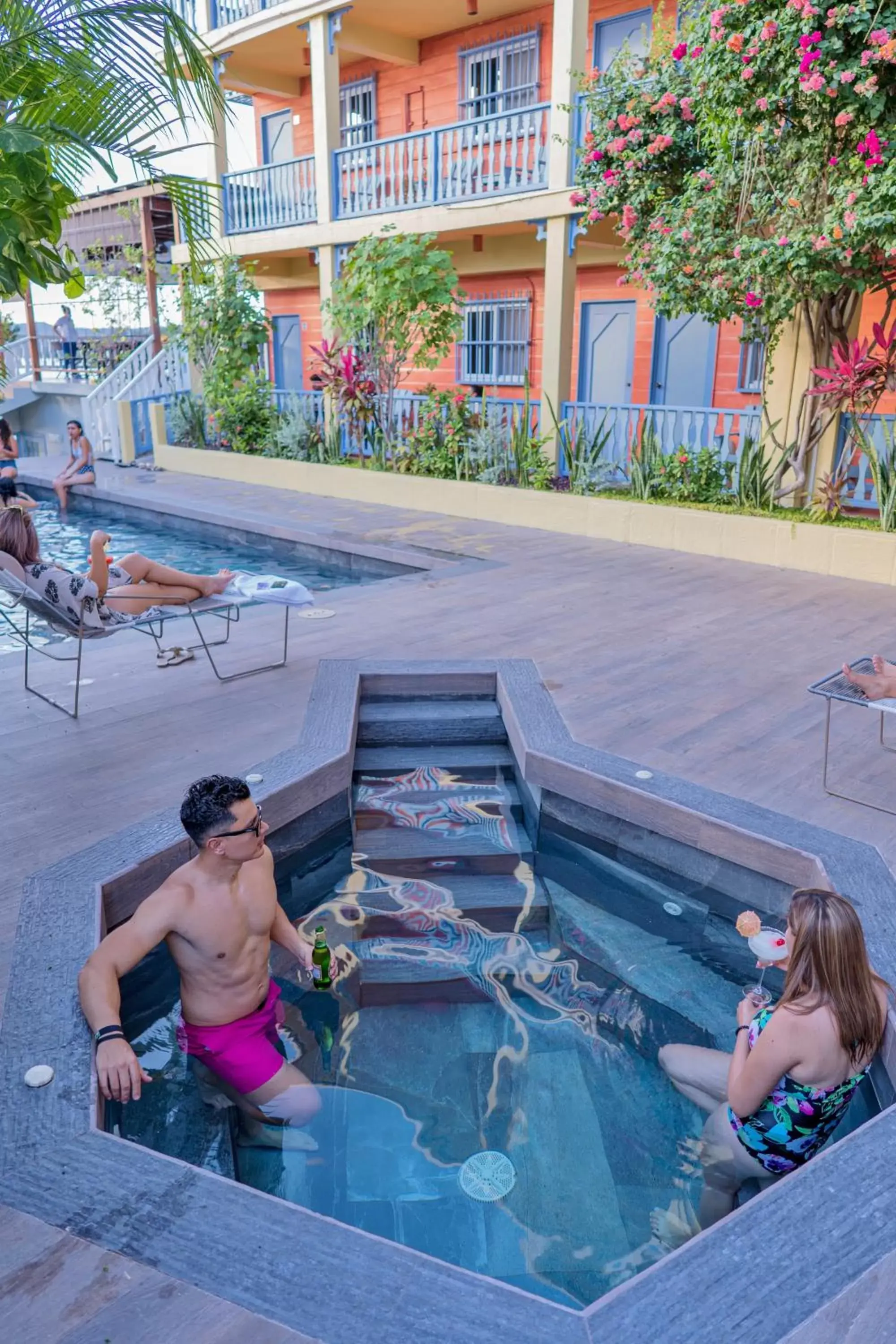 Hot Tub, Swimming Pool in Hotel Casona de La Isla