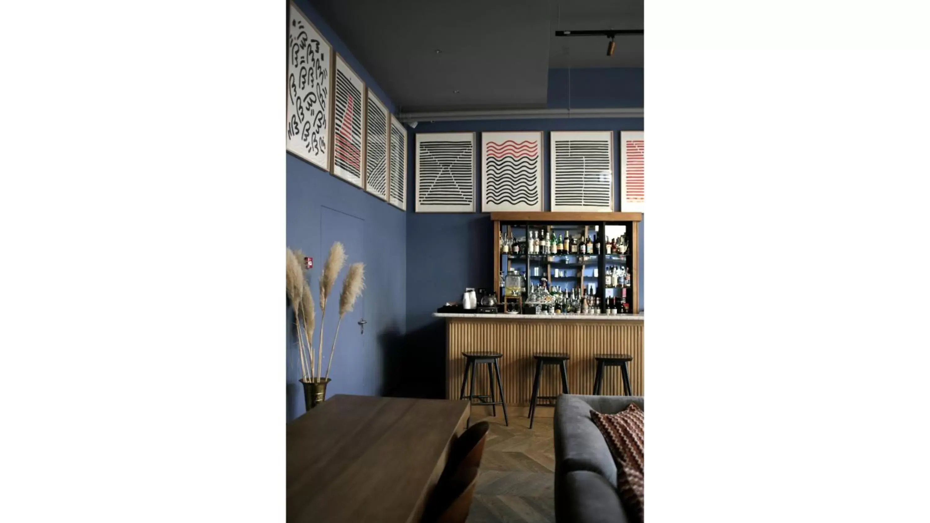 Lounge or bar in c-hotels Joy Lounge or bar in c-hotels Joy