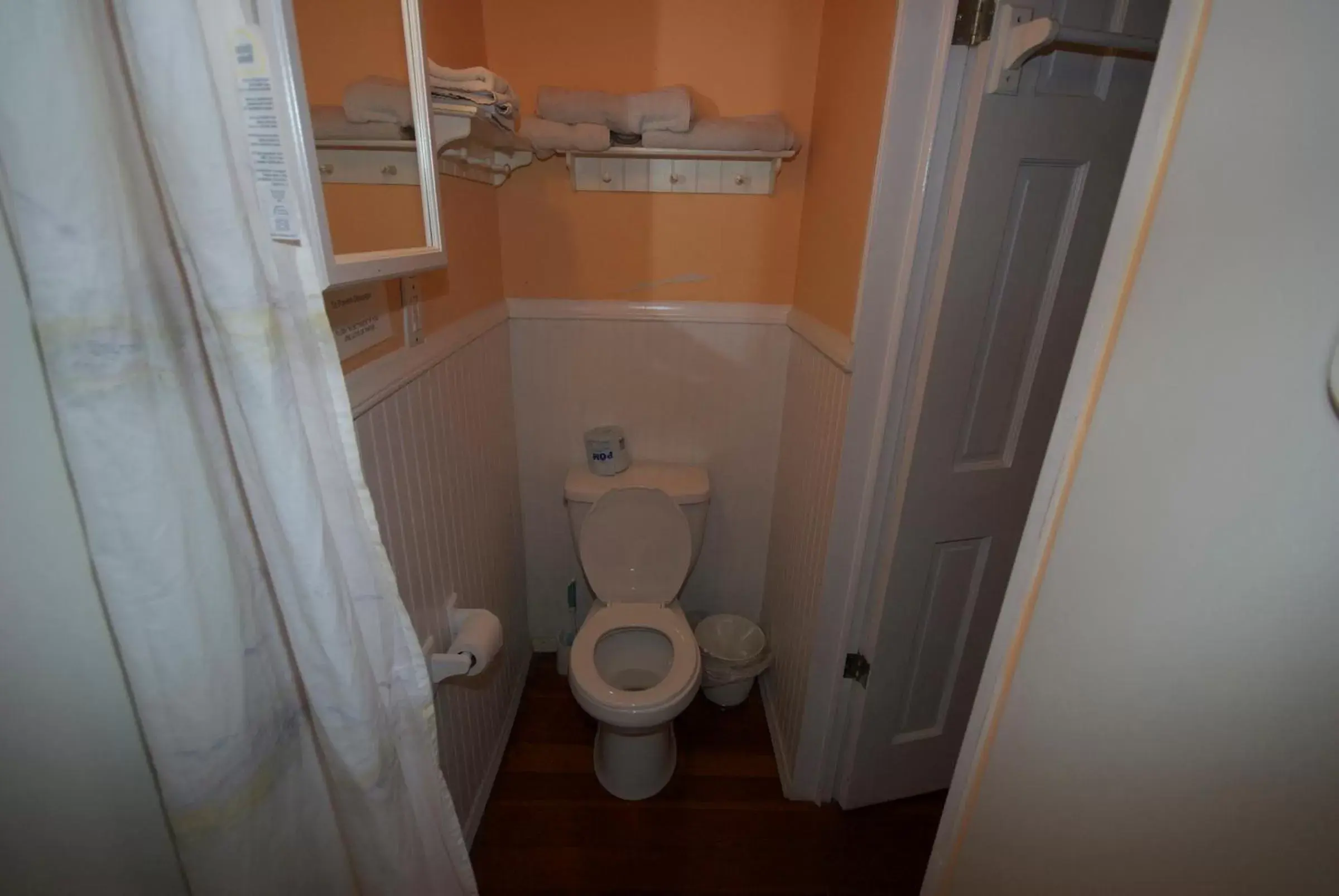 Bathroom in The Burgundy Bed and Breakfast