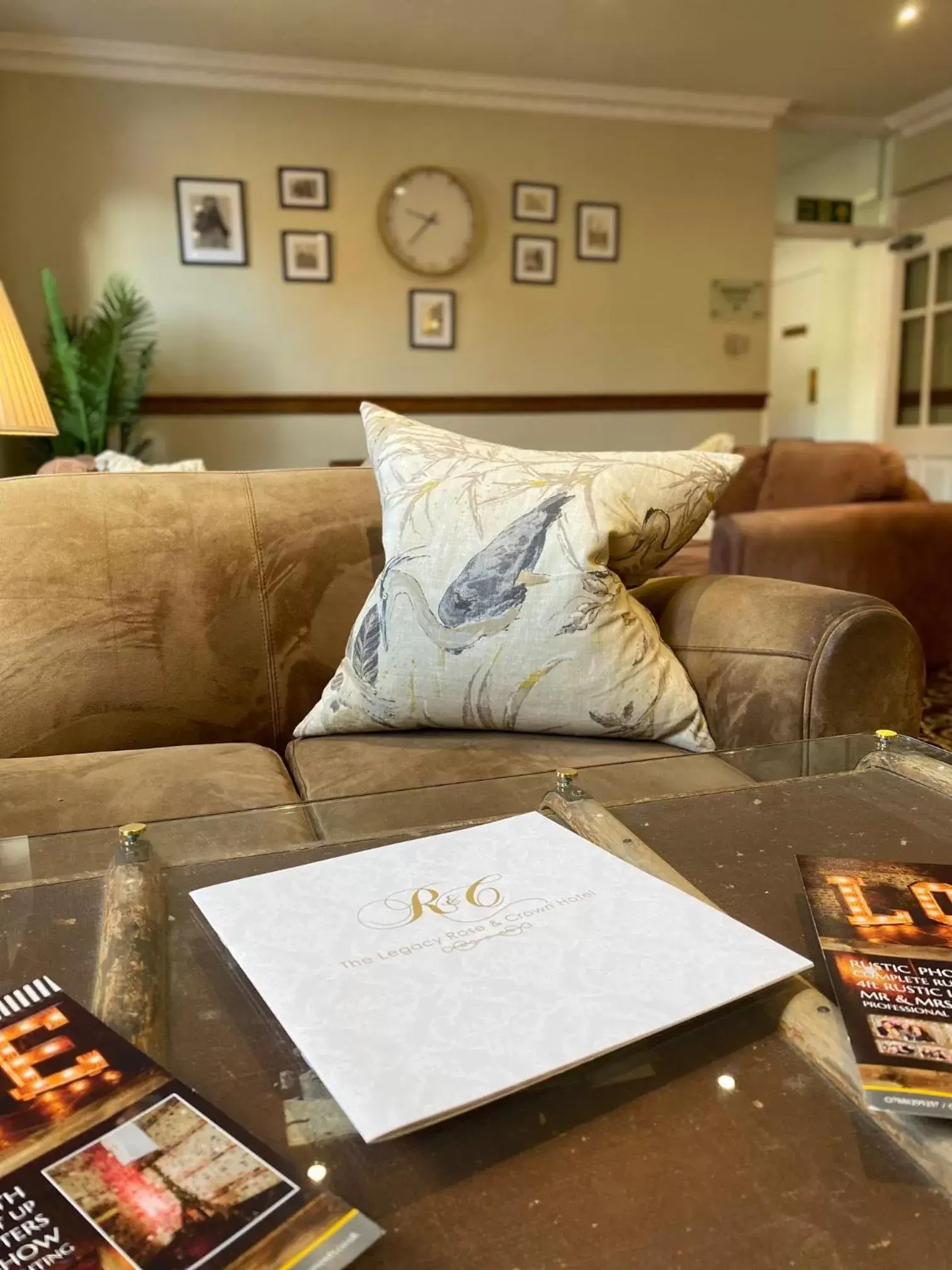 Lobby or reception, Seating Area in The Legacy Rose & Crown Hotel