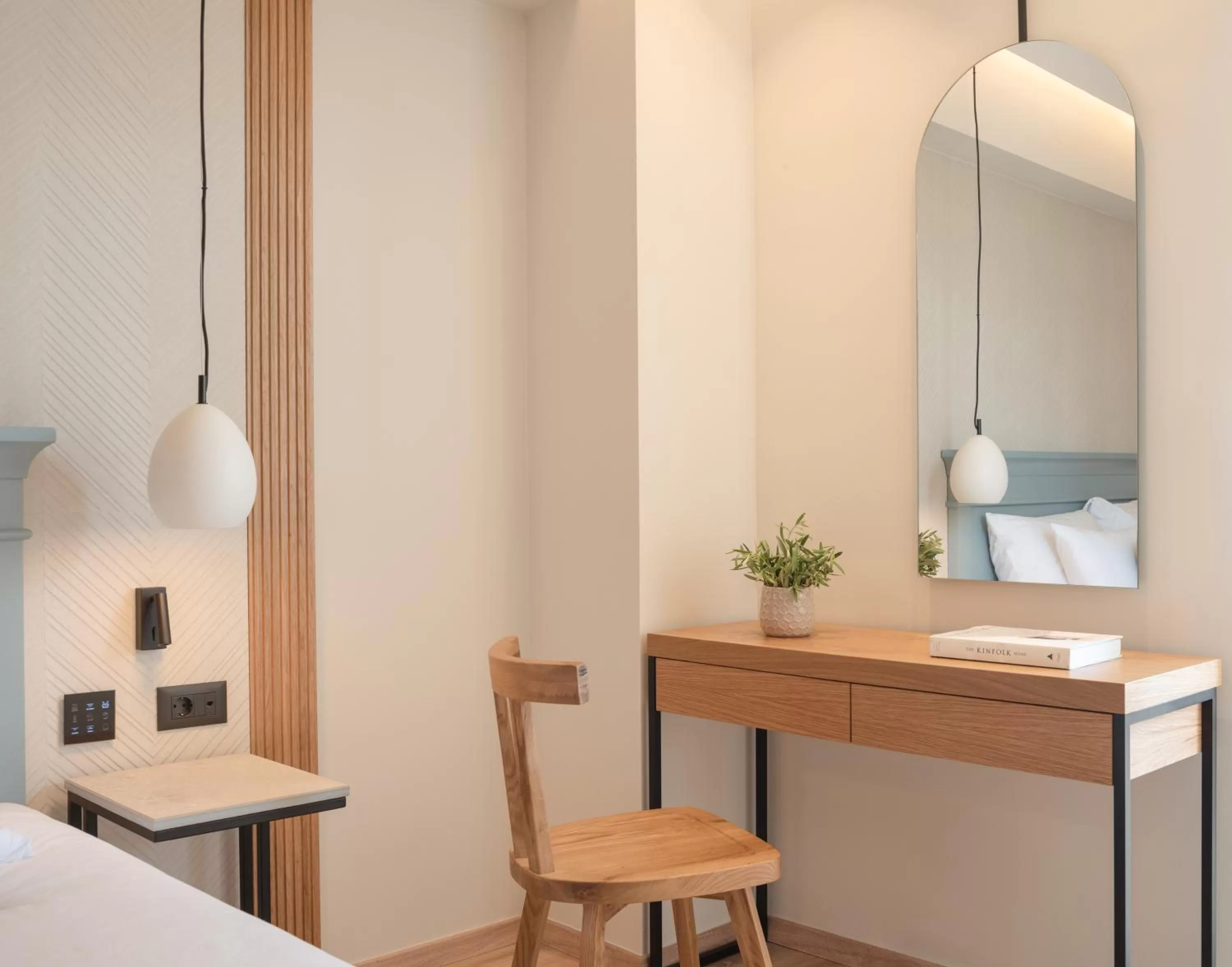 hair dresser in Hotel Ideon