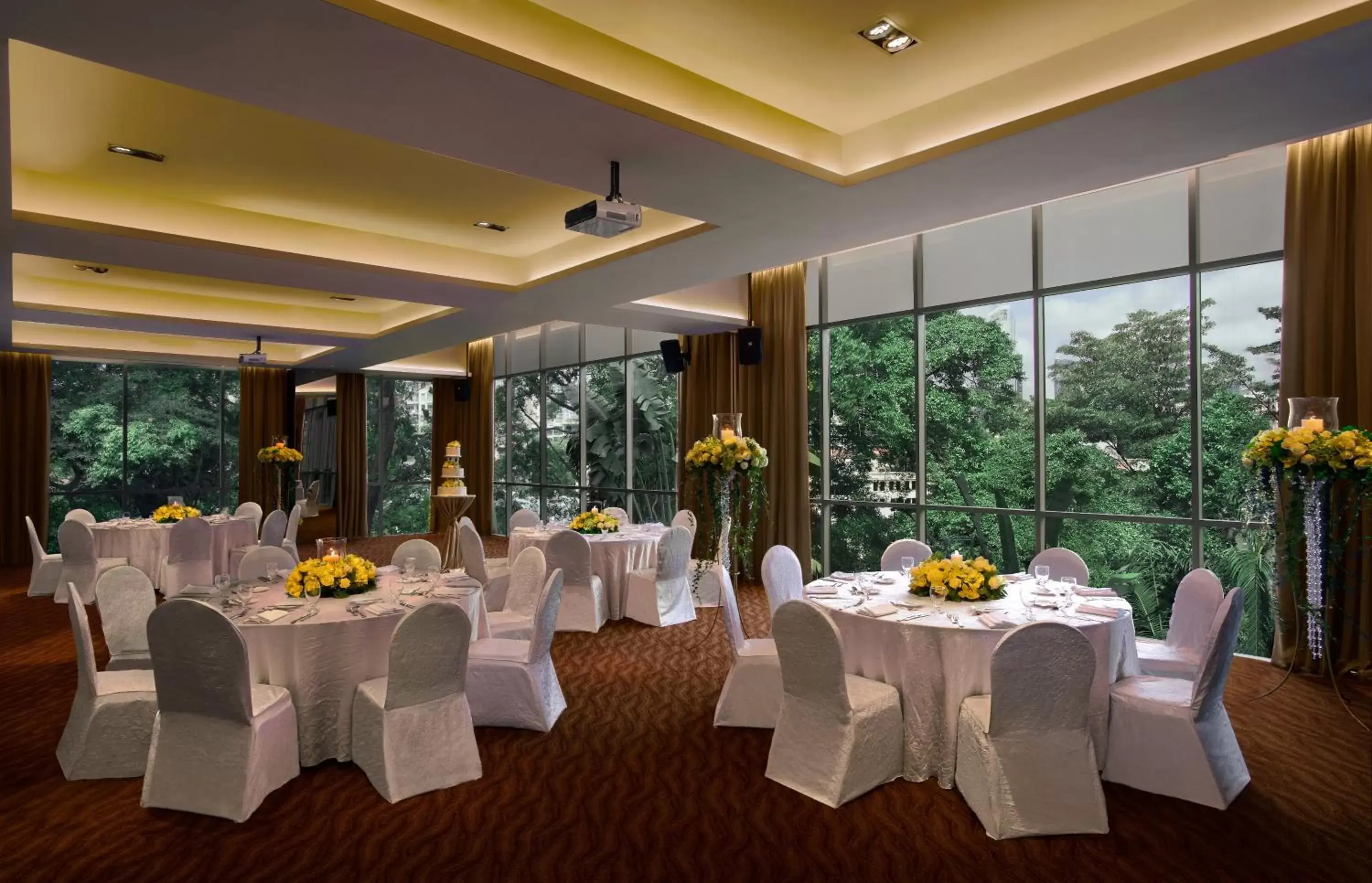 Banquet/Function facilities, Restaurant/Places to Eat in Hotel Fort Canning