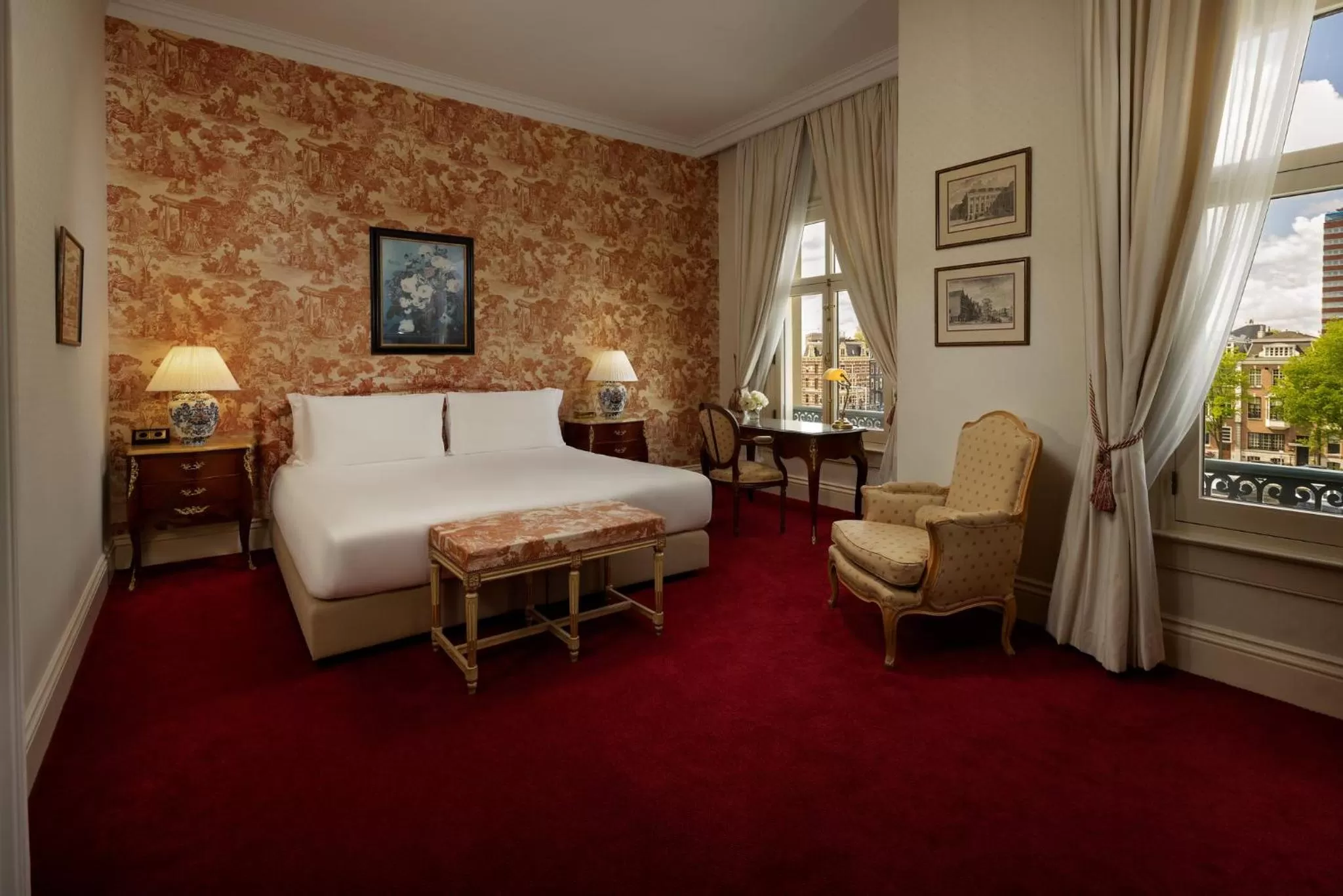 Photo of the whole room, Bed in InterContinental Amstel Amsterdam by IHG