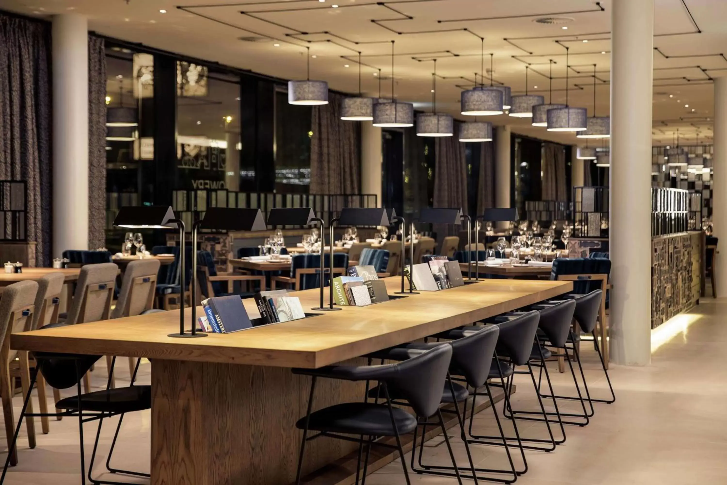 Dining area, Restaurant/Places to Eat in Hilton Amsterdam Airport Schiphol