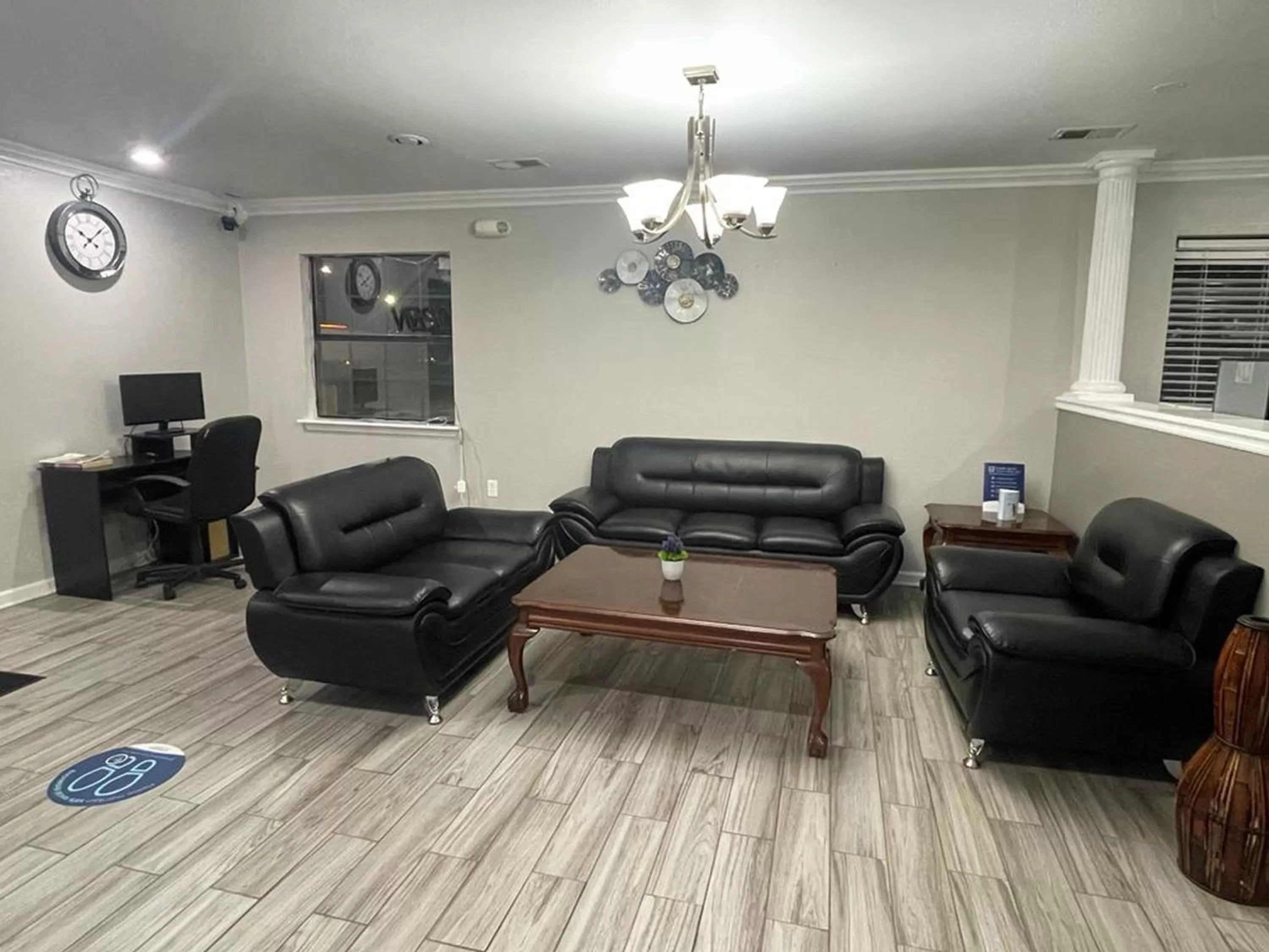 Lobby or reception in Super 8 by Wyndham Hazen