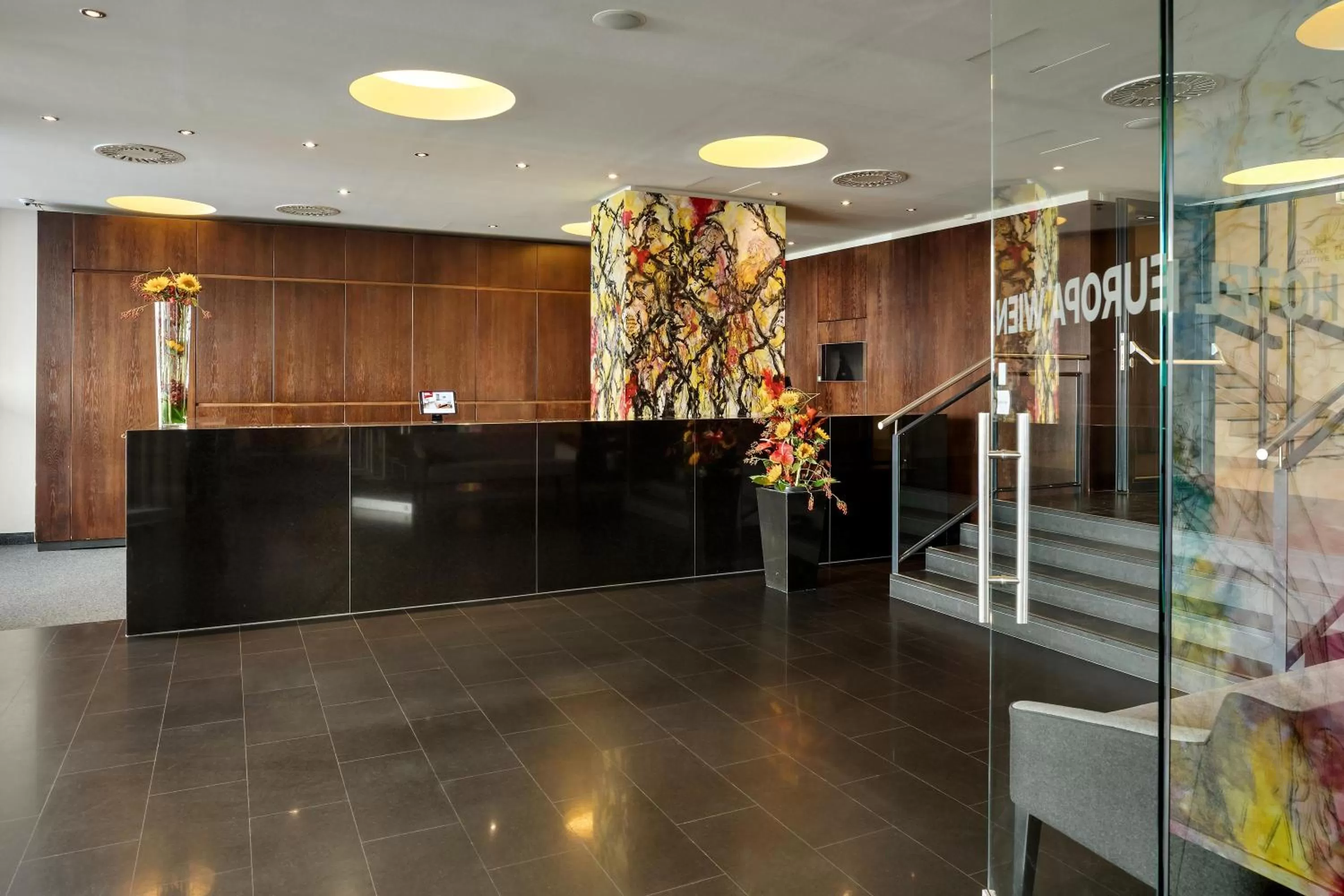 Lobby or reception in Austria Trend Hotel Europa Wien