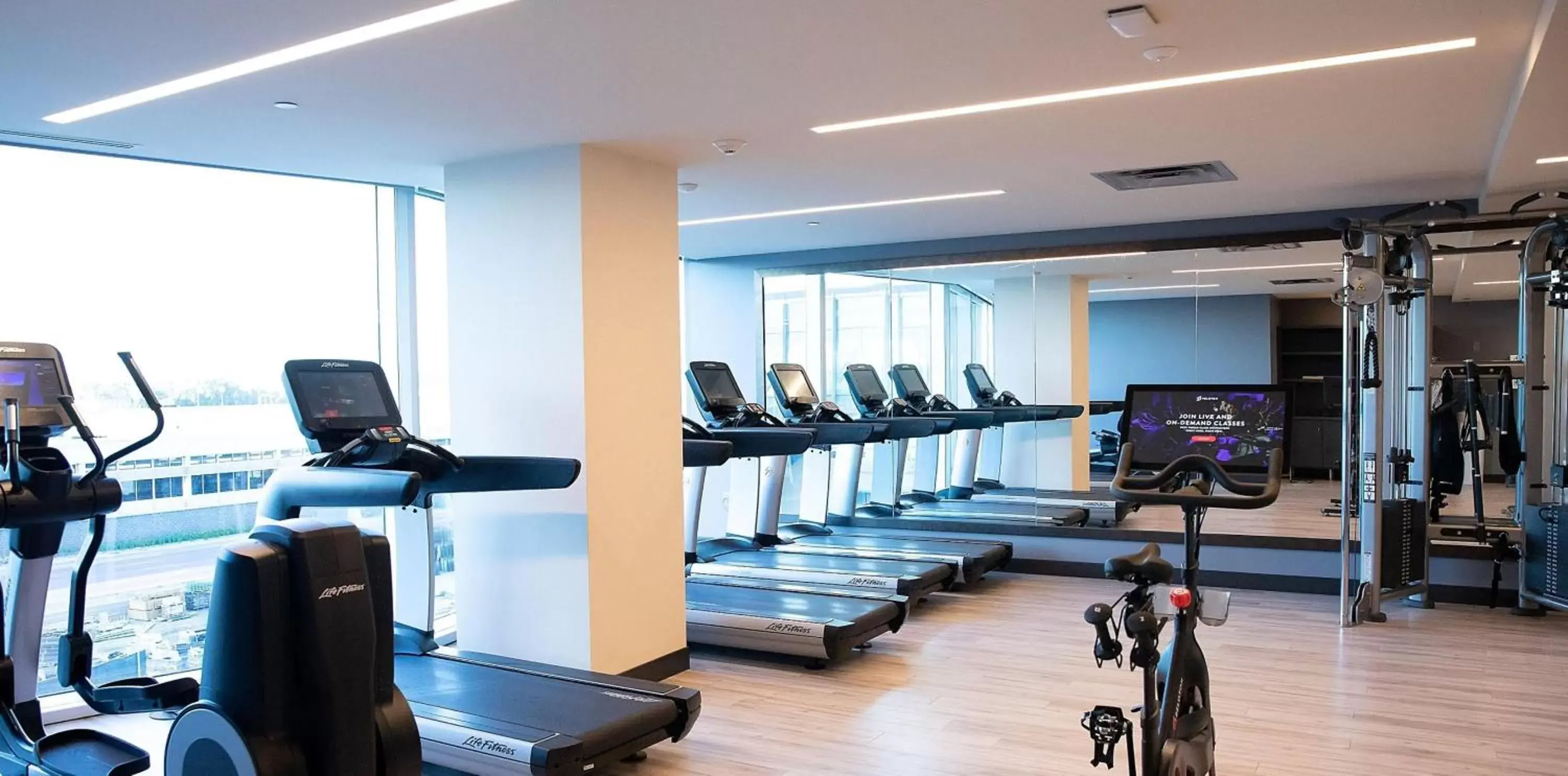 Fitness centre/facilities in InterContinental Minneapolis - St. Paul Airport by IHG Fitness centre/facilities in InterContinental Minneapolis - St. Paul Airport by IHG