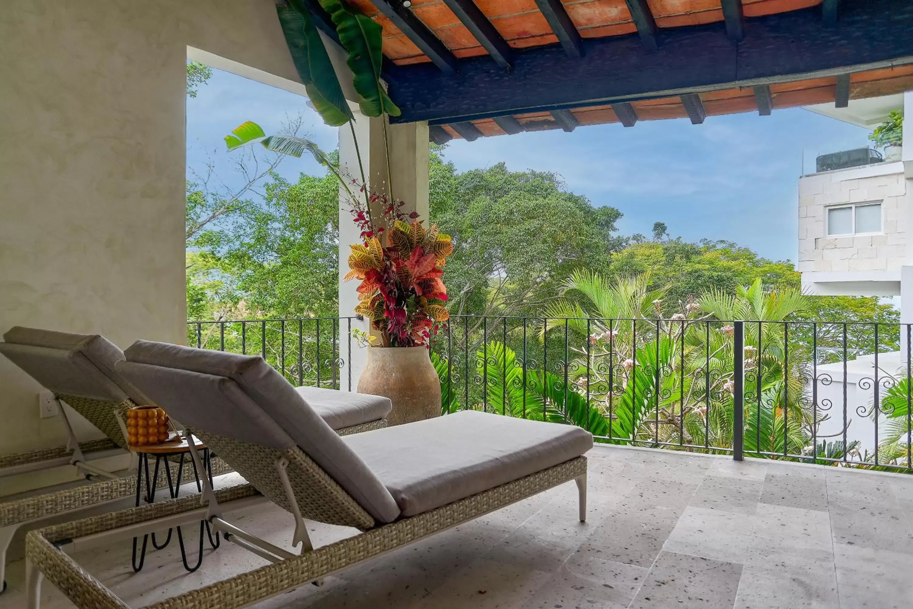 Balcony/Terrace in Maxwell Residences at Indah