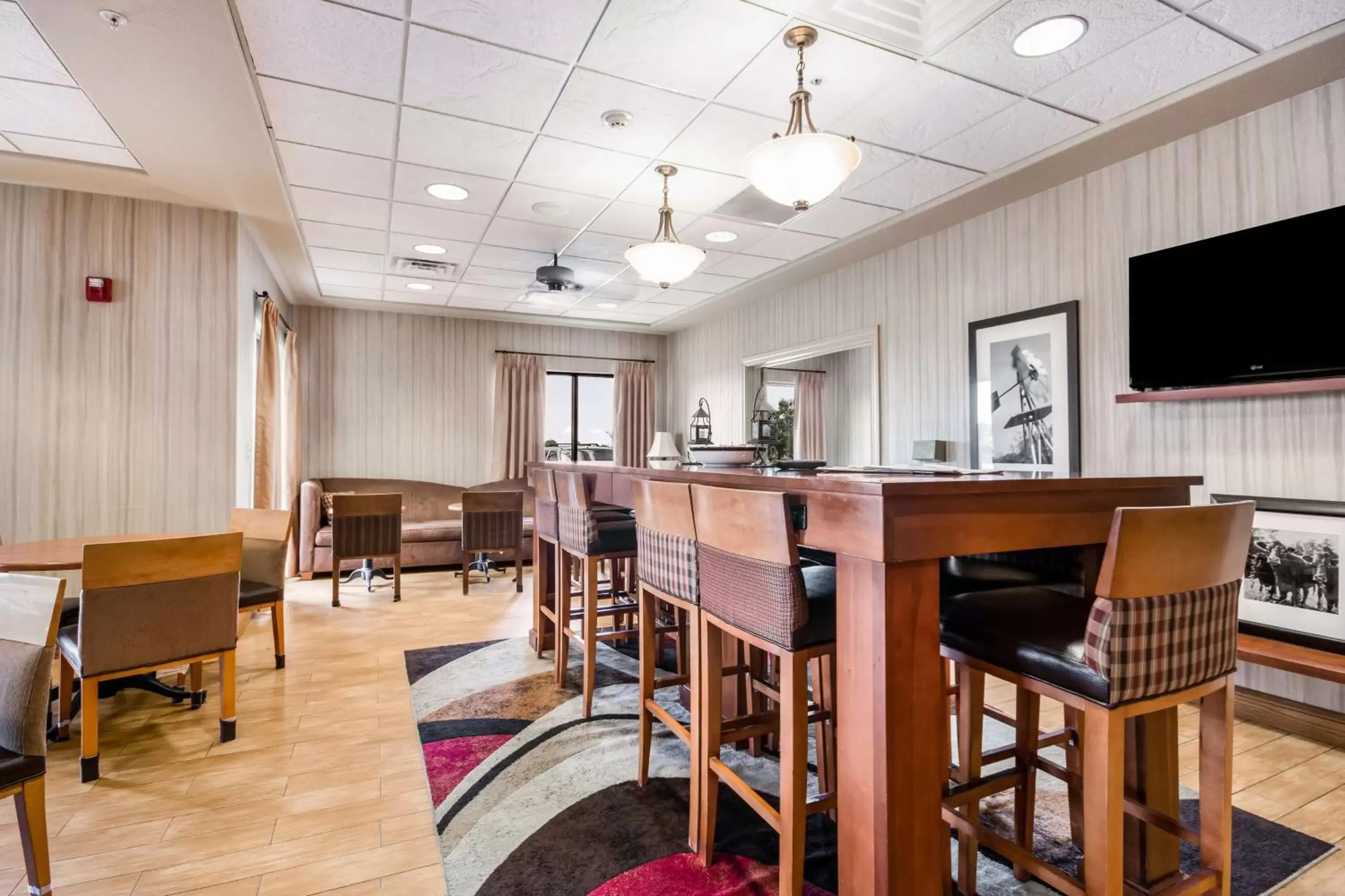 Lobby or reception, Restaurant/Places to Eat in Hampton Inn Derby-Wichita Southeast