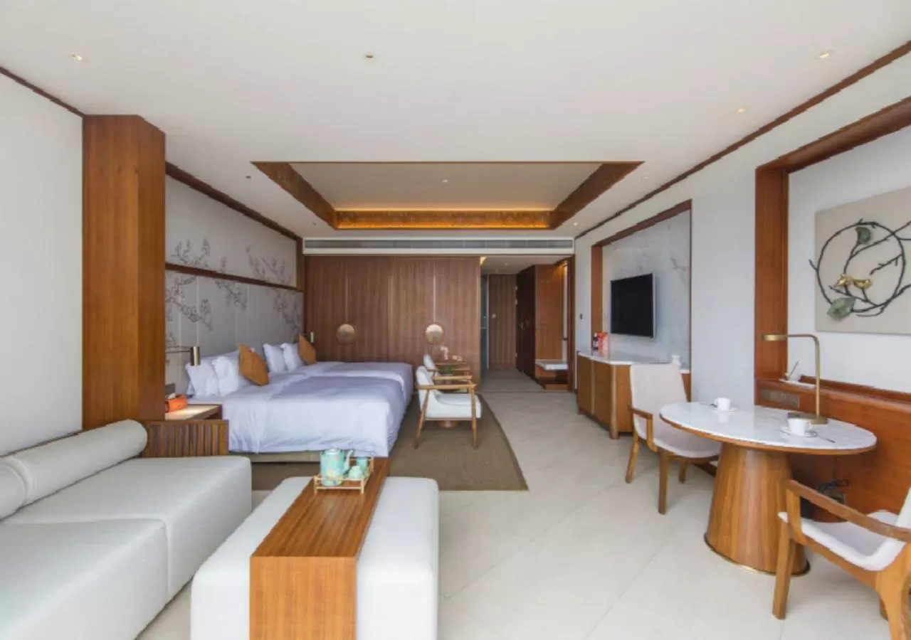 Living room, Bed in Angsana Zhuhai Phoenix Bay