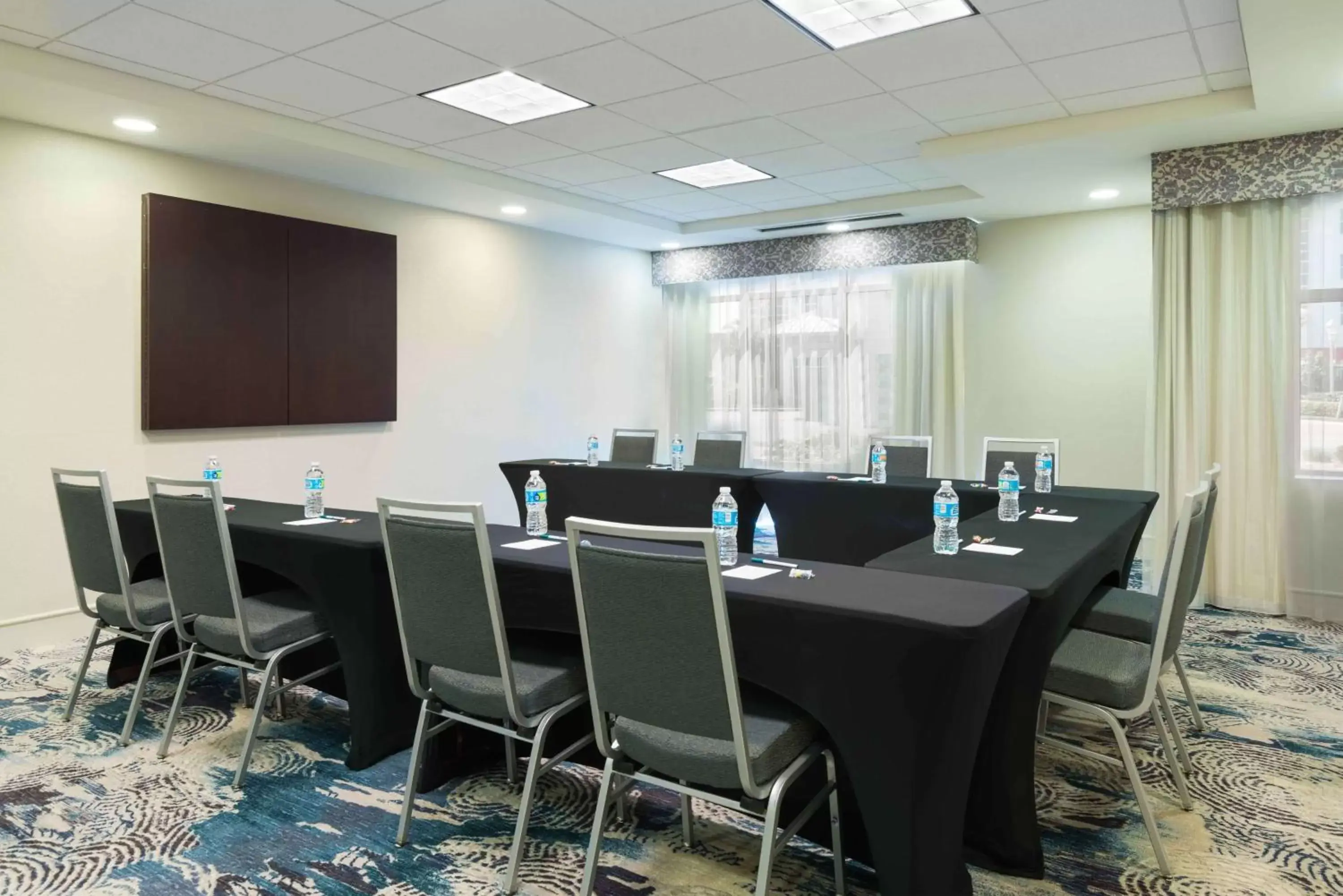 Meeting/conference room in Homewood Suites by Hilton Tampa Airport - Westshore